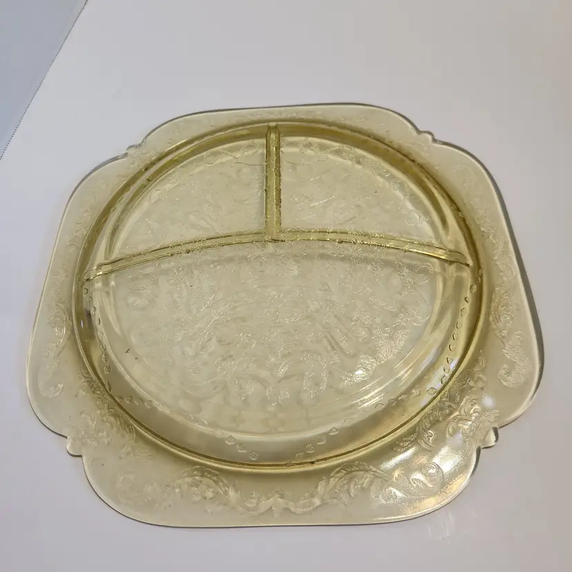 Federal Glass Co. 11 Inch Depression Glass Patrician Spoke Grill Plate 1930s