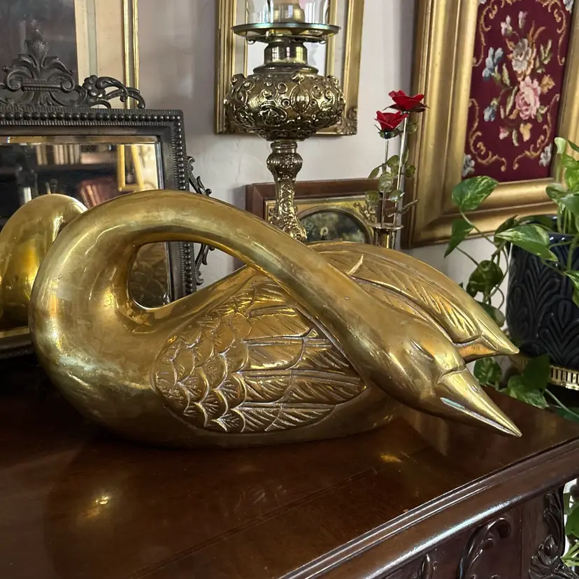 🐇Vintage 15” Brass Sleeping Swan Figure