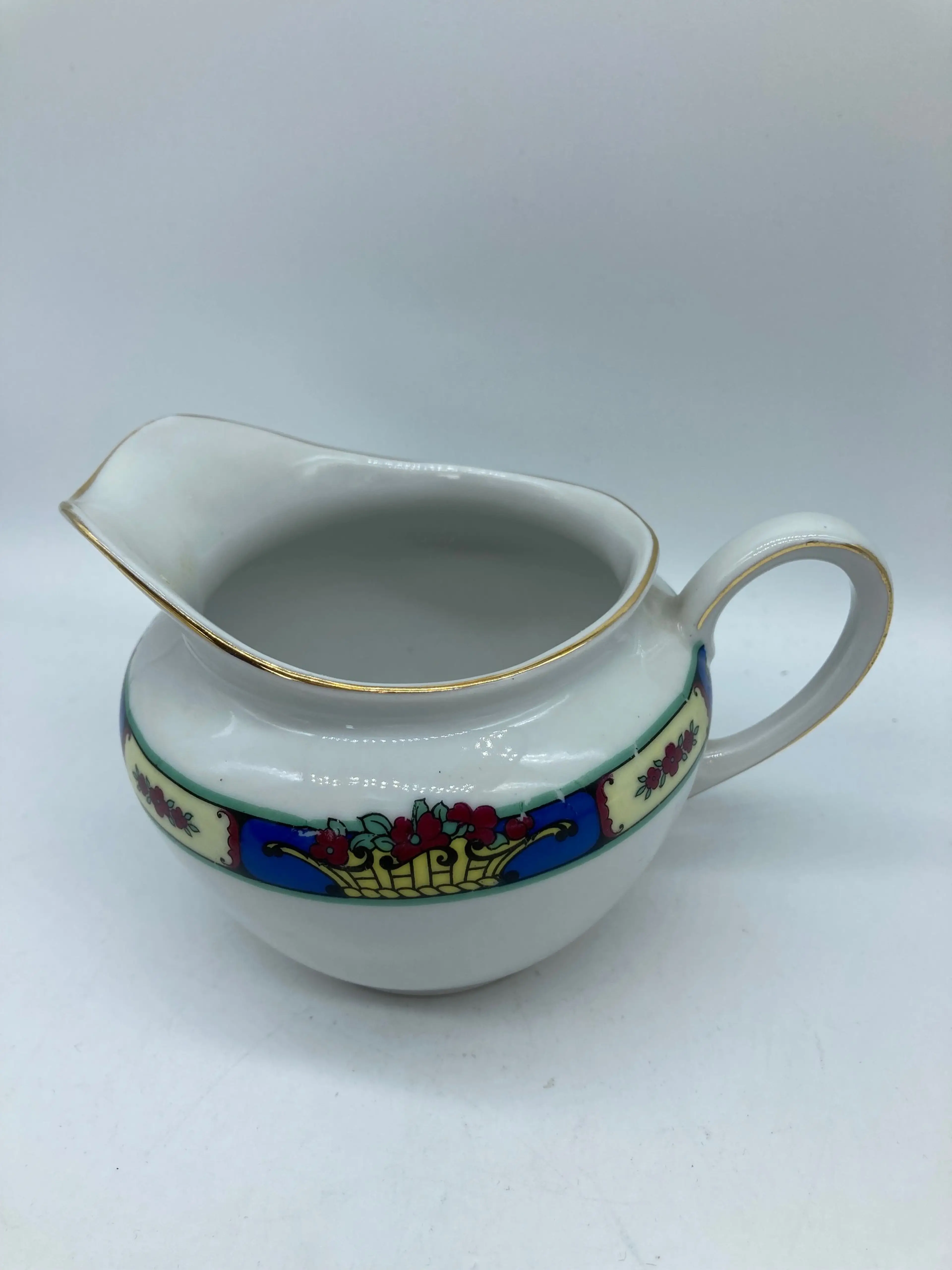 Image 4 of 4