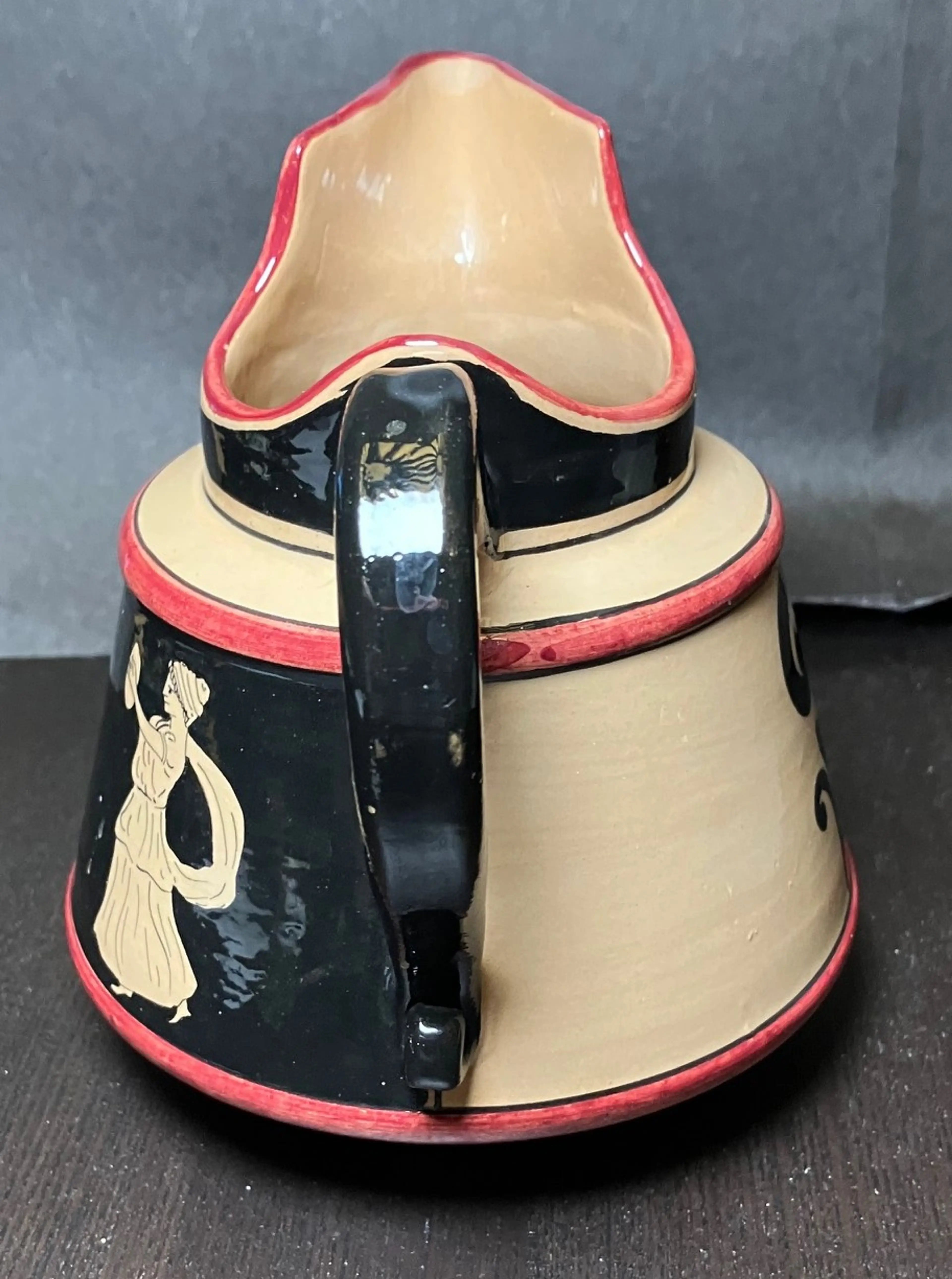 Image 4 of 8