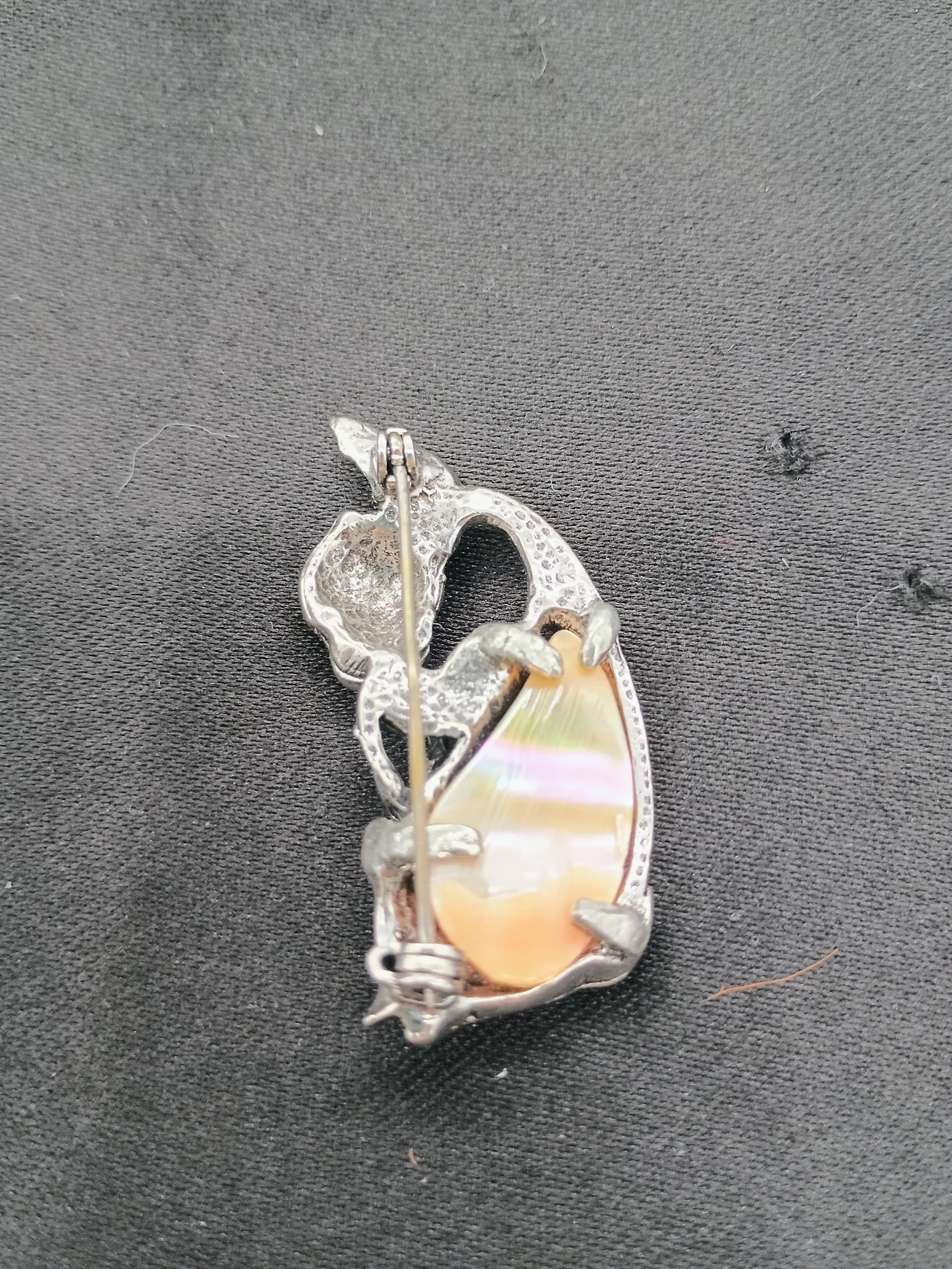 Image 2 of 3