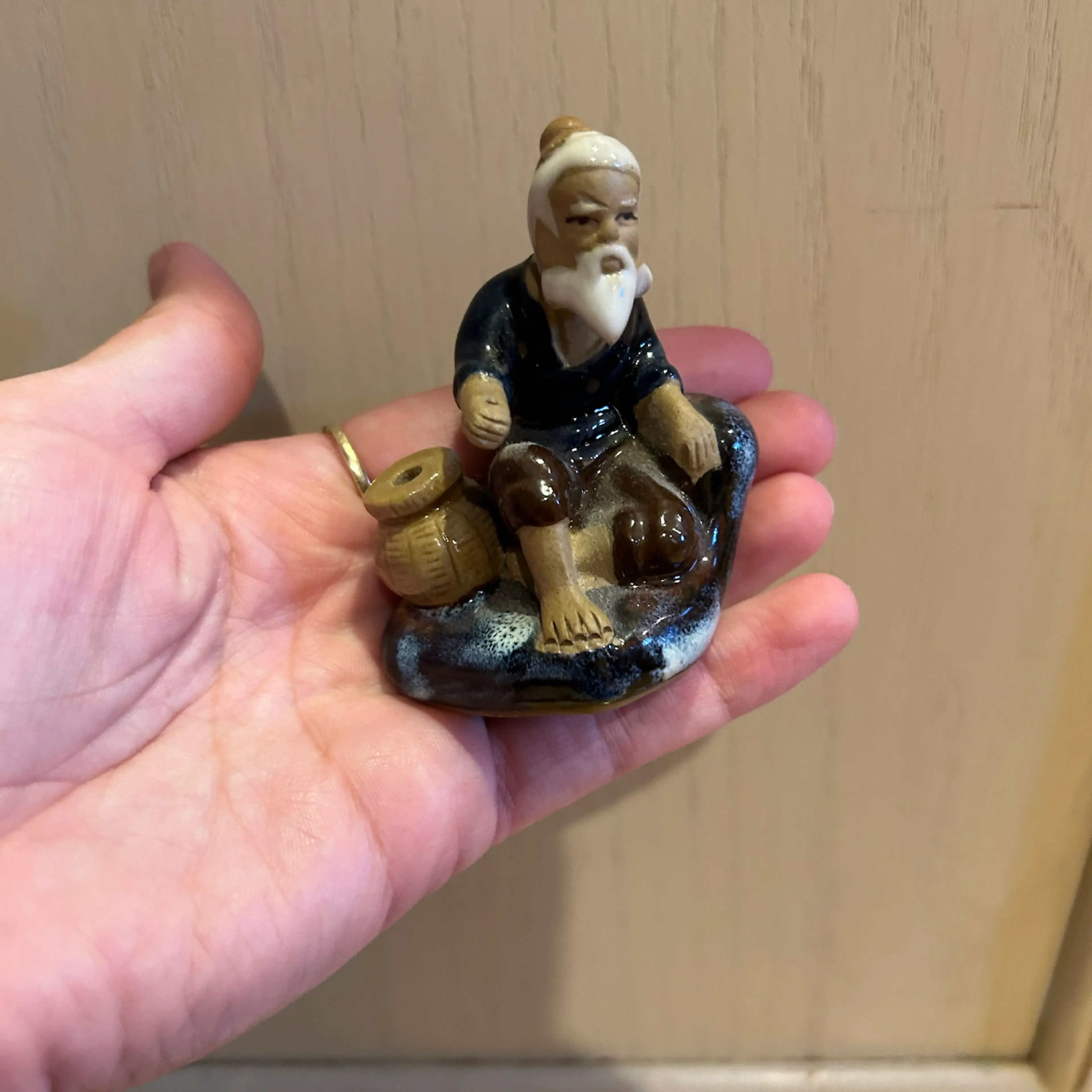 Image 1 of 4