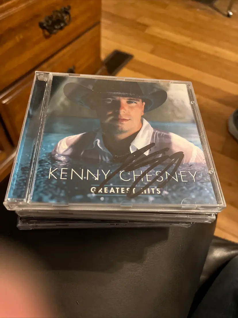 Kenny Chesney autograph CD