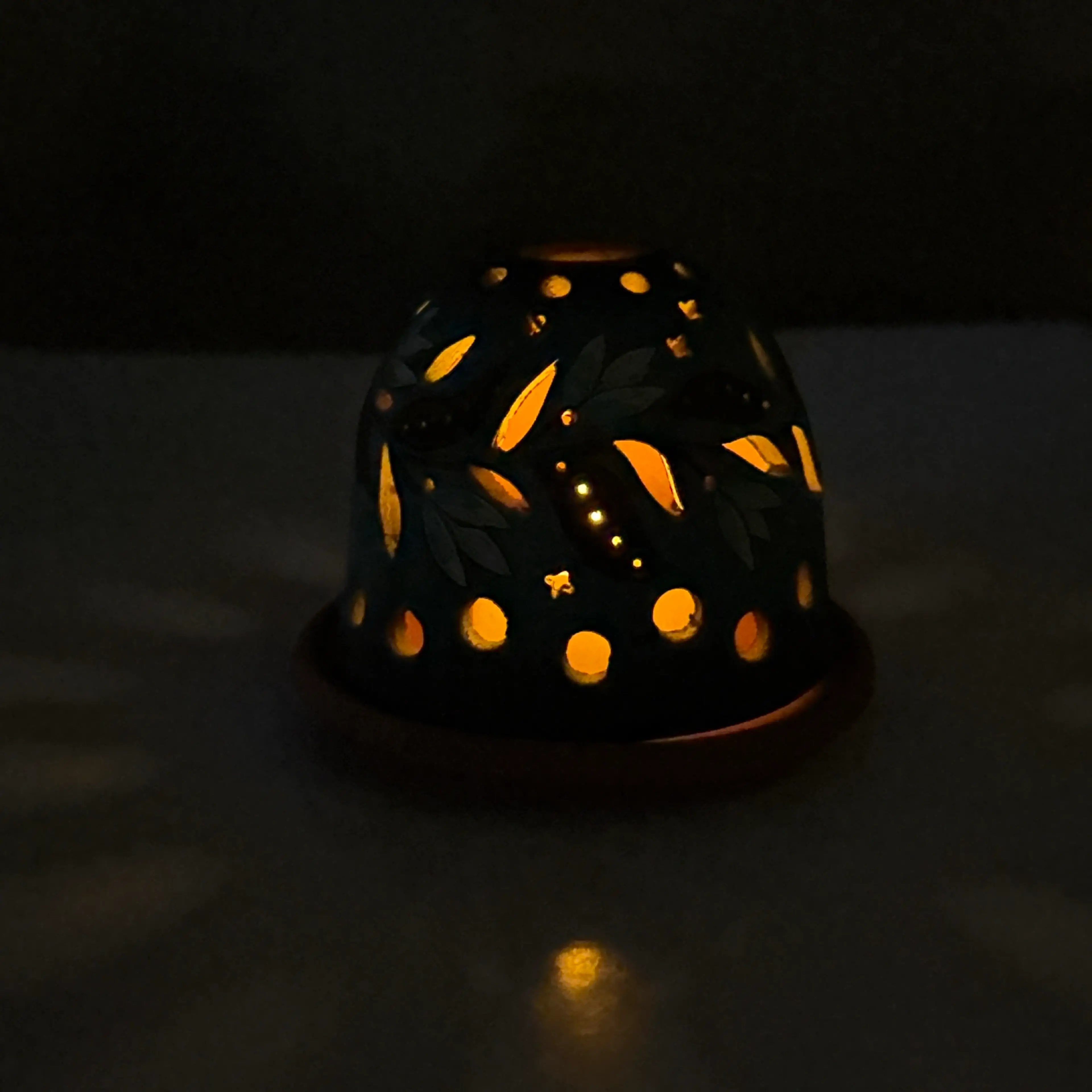 Image 2 of 7