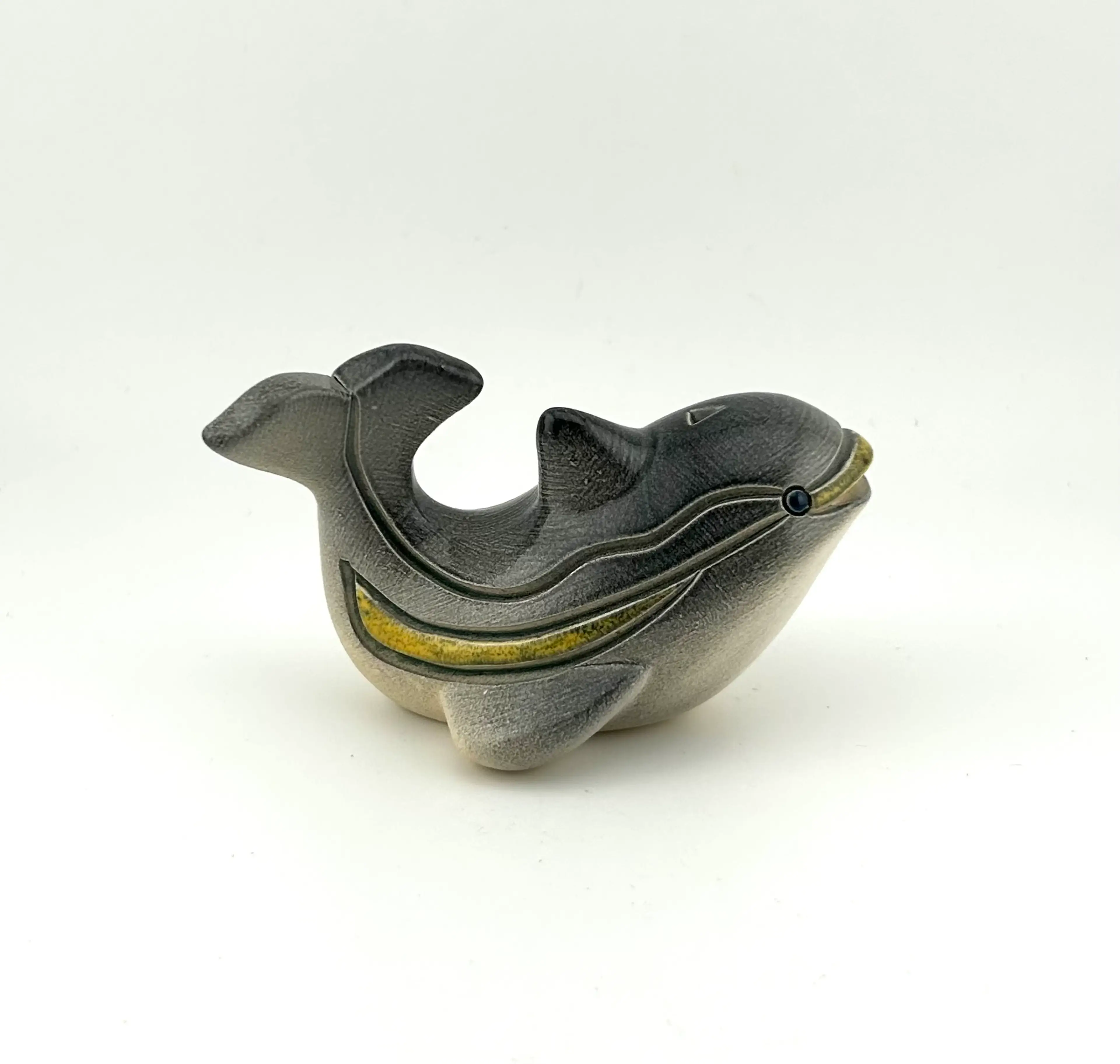 Image 2 of 9