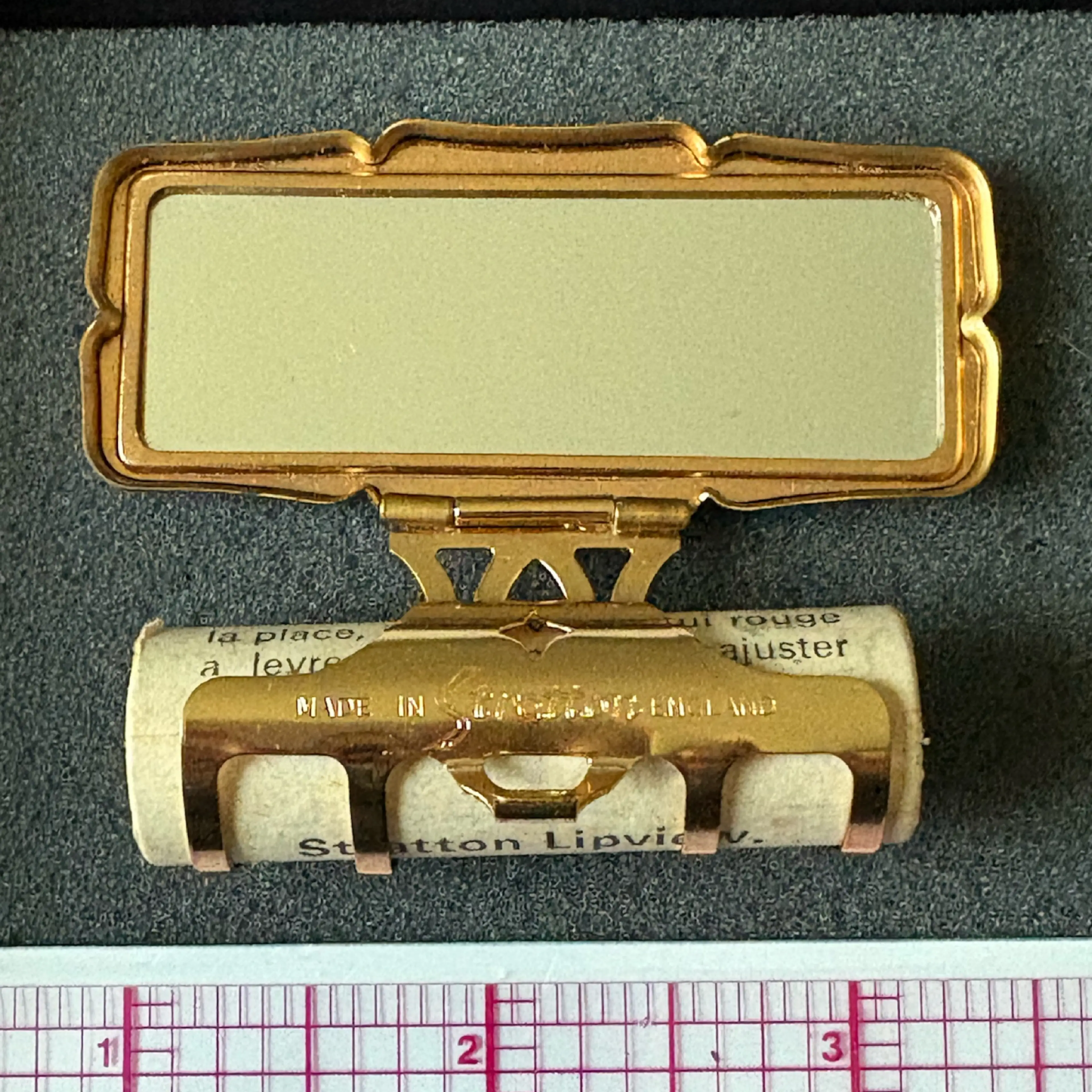 Image 2 of 5