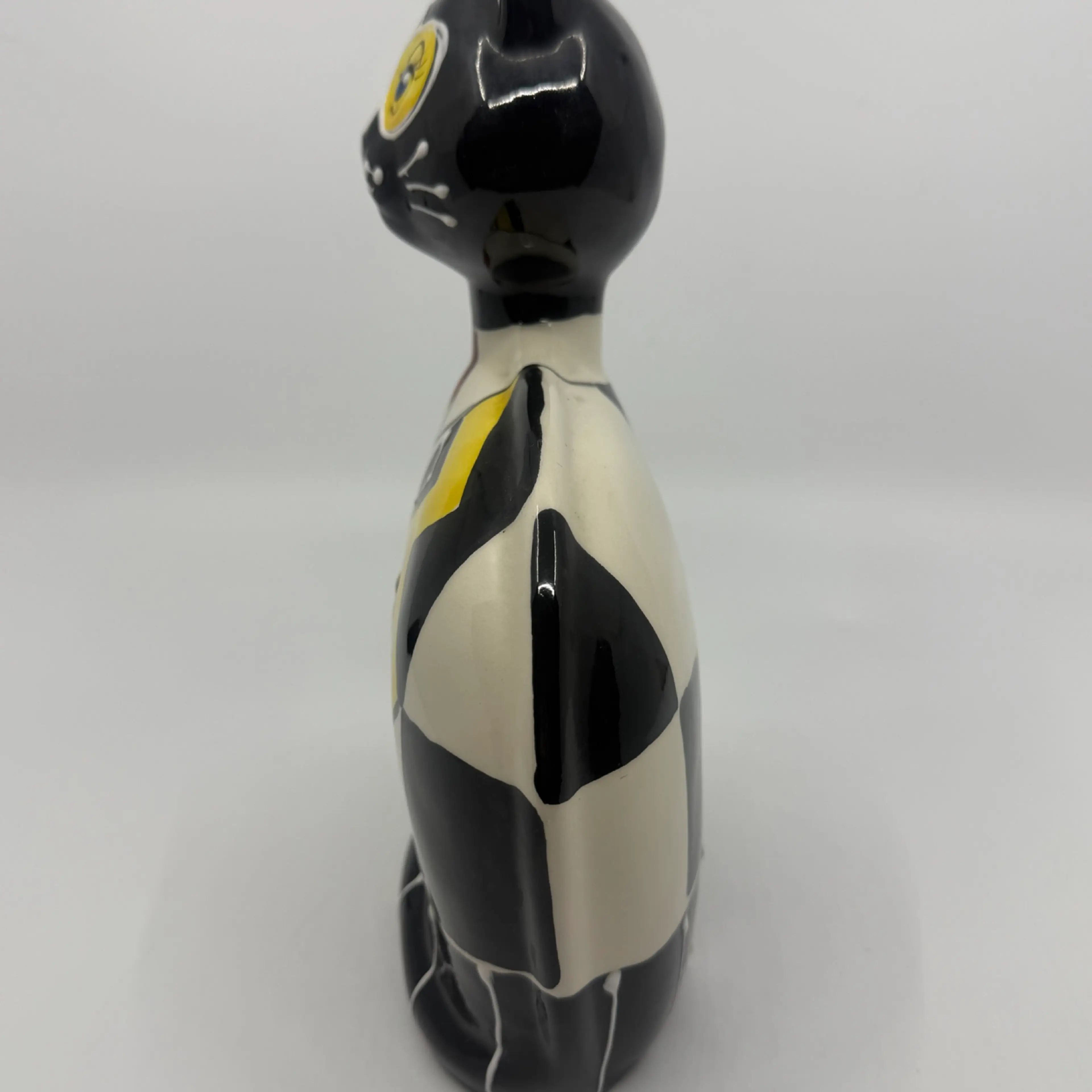 Image 4 of 9