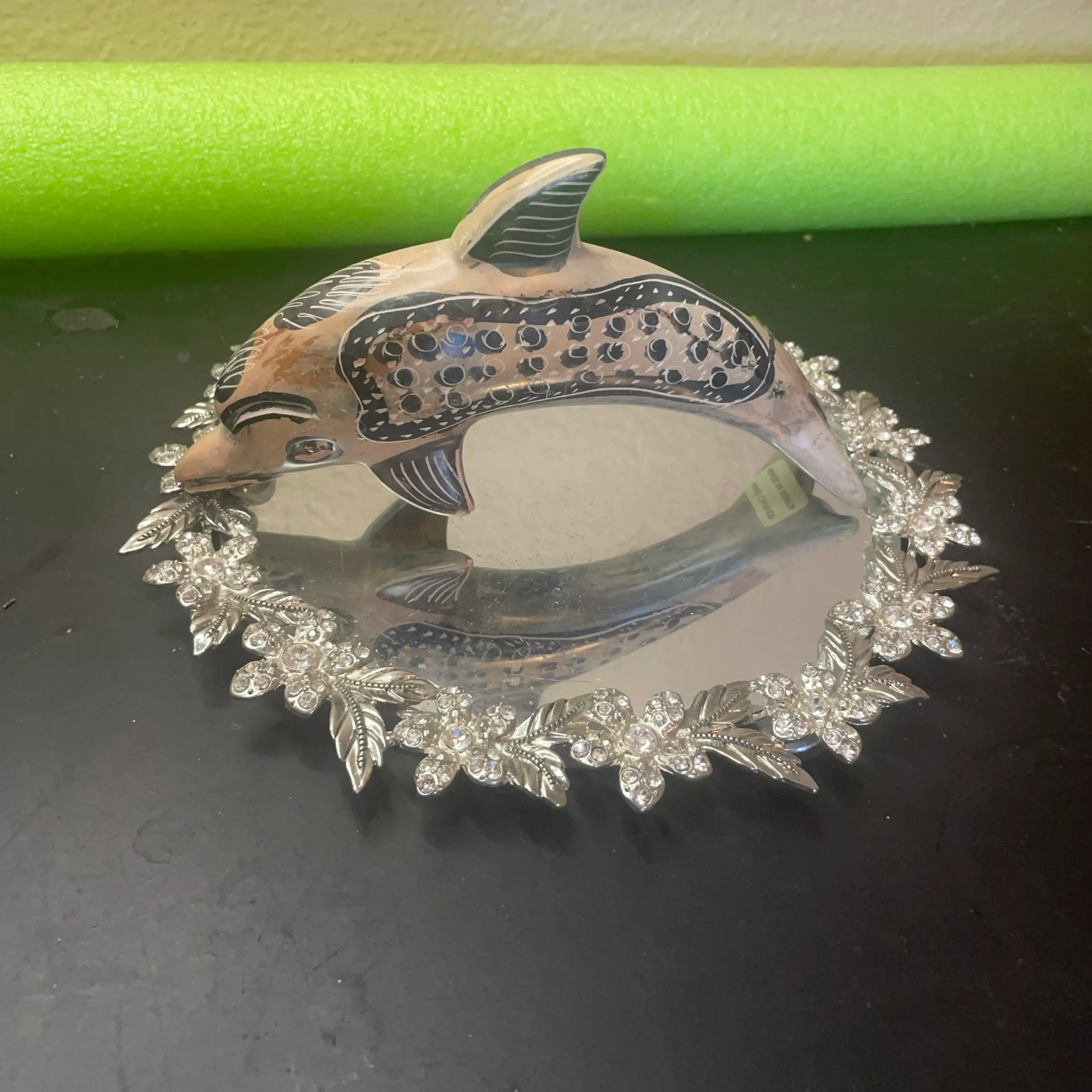 Image 2 of 5