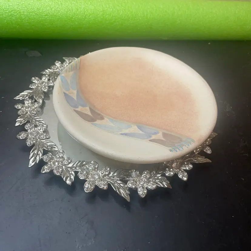 Gorgeous Signed June Lord Glazed 6” Trinket Holder From Australia