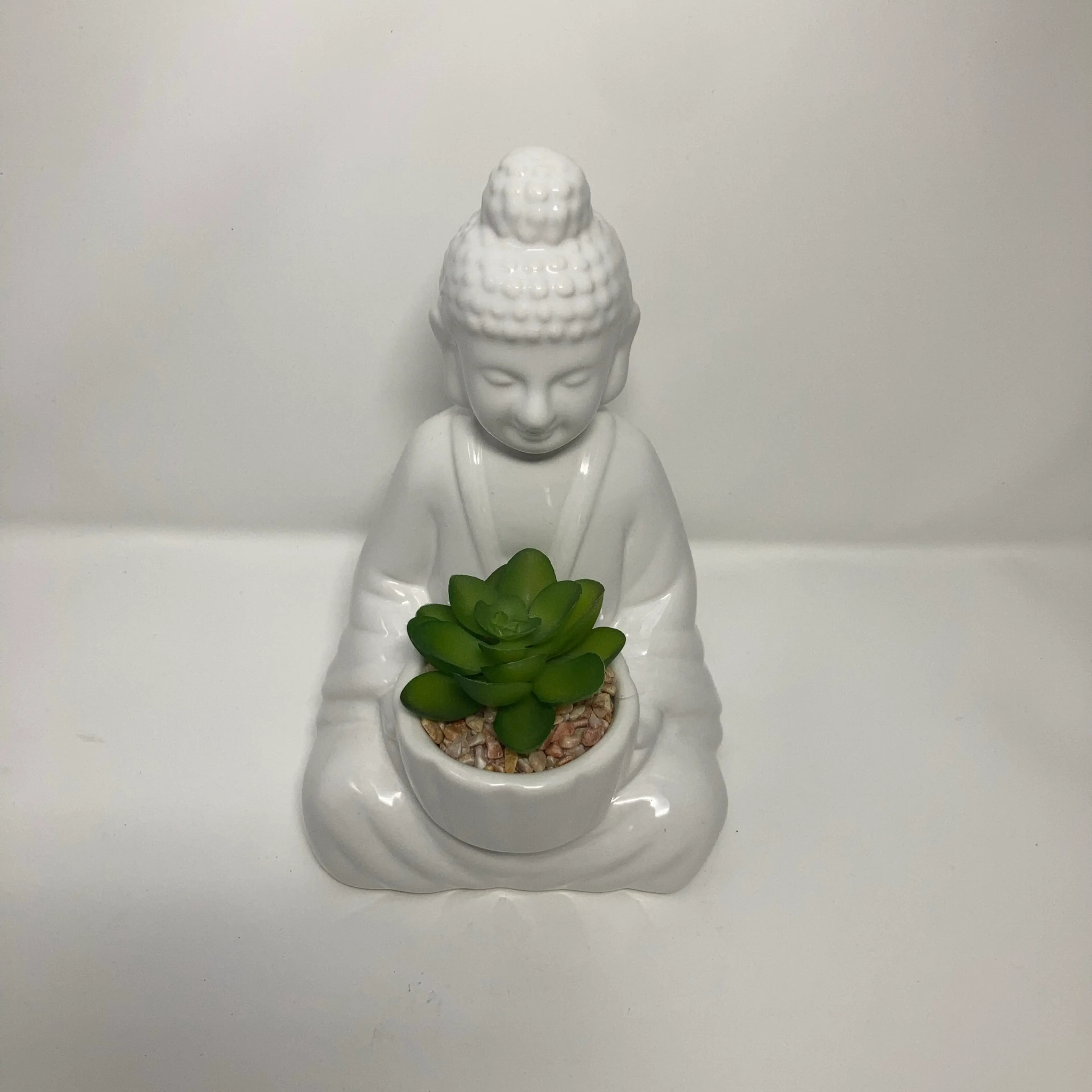 Image 2 of 14