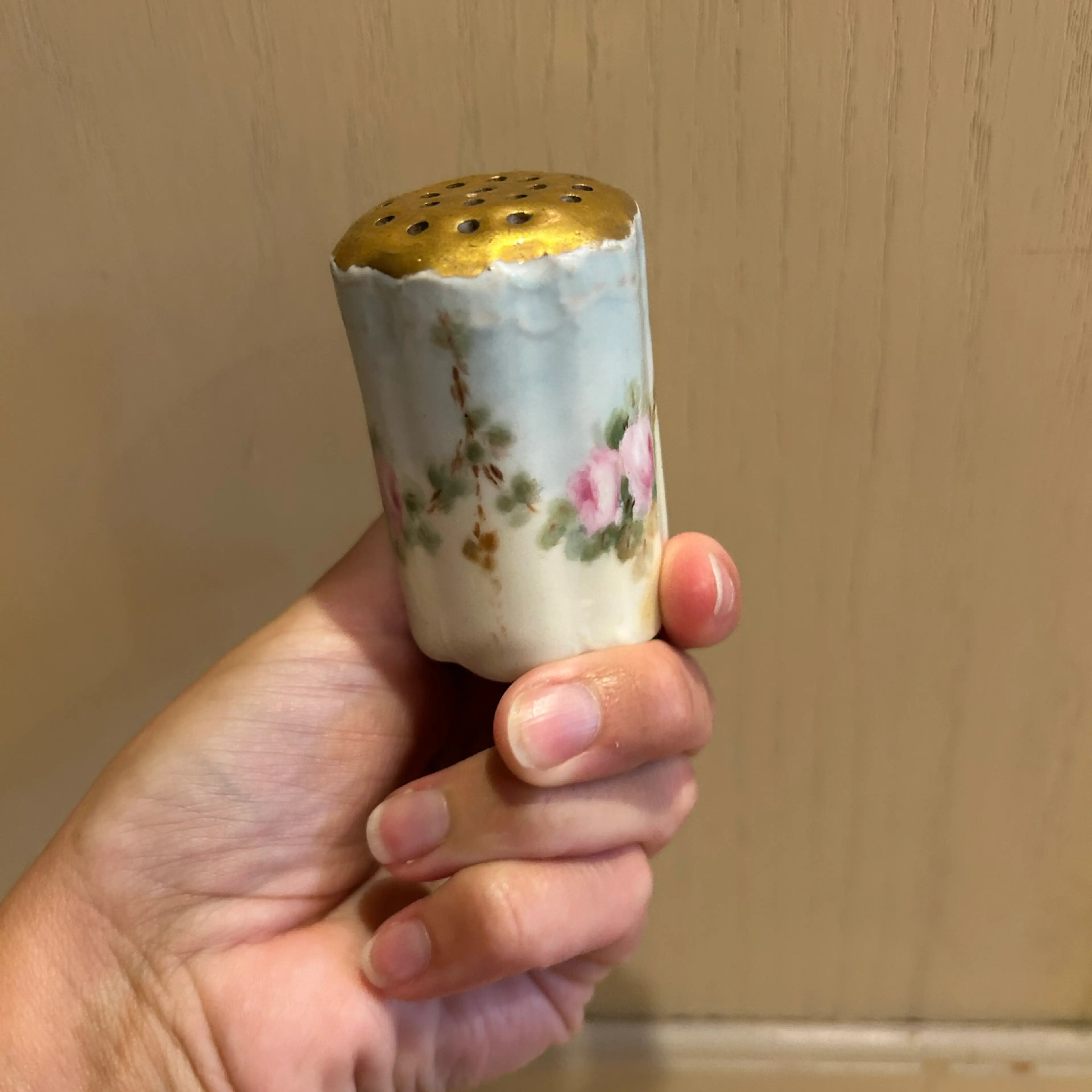 Image 1 of 4