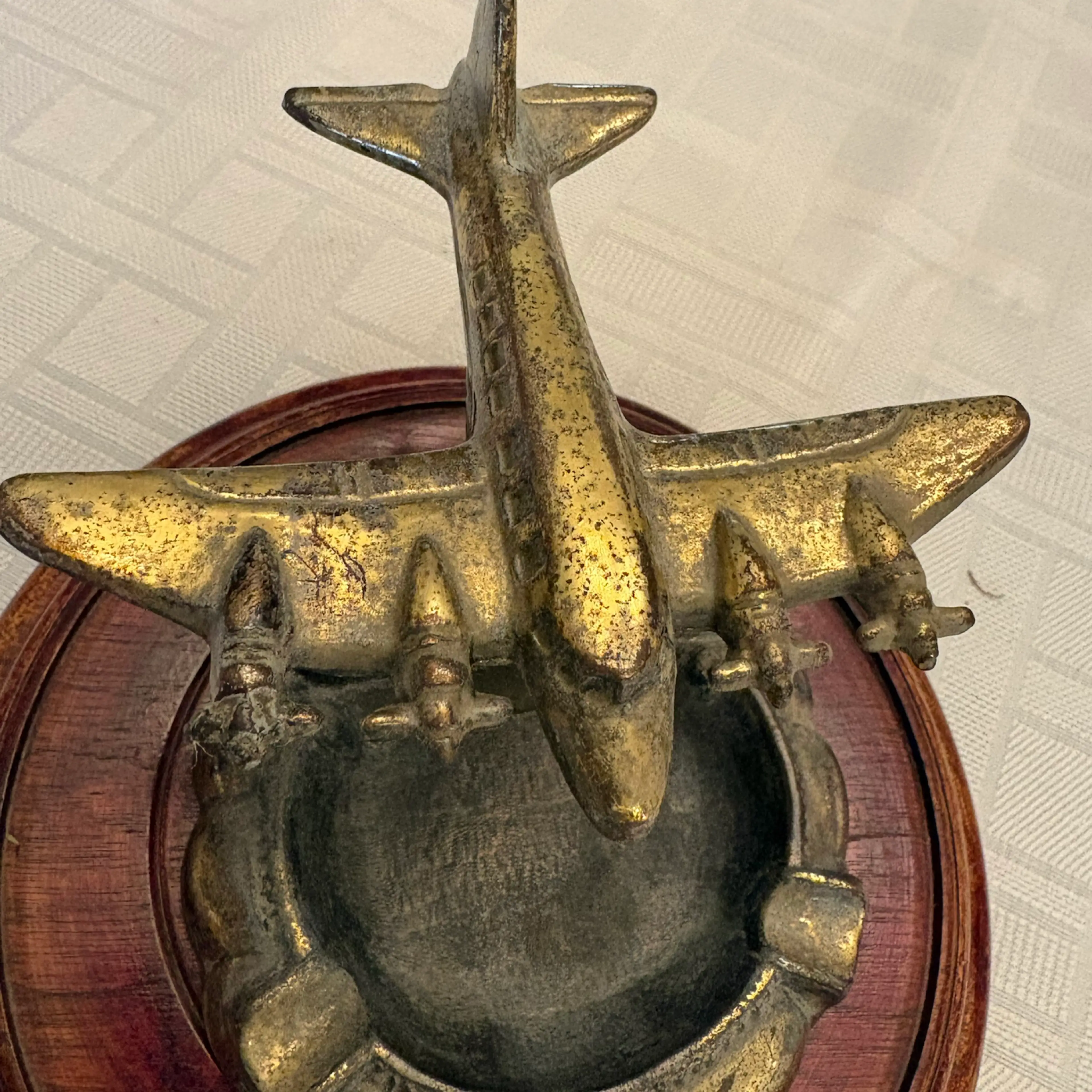 Image 2 of 9