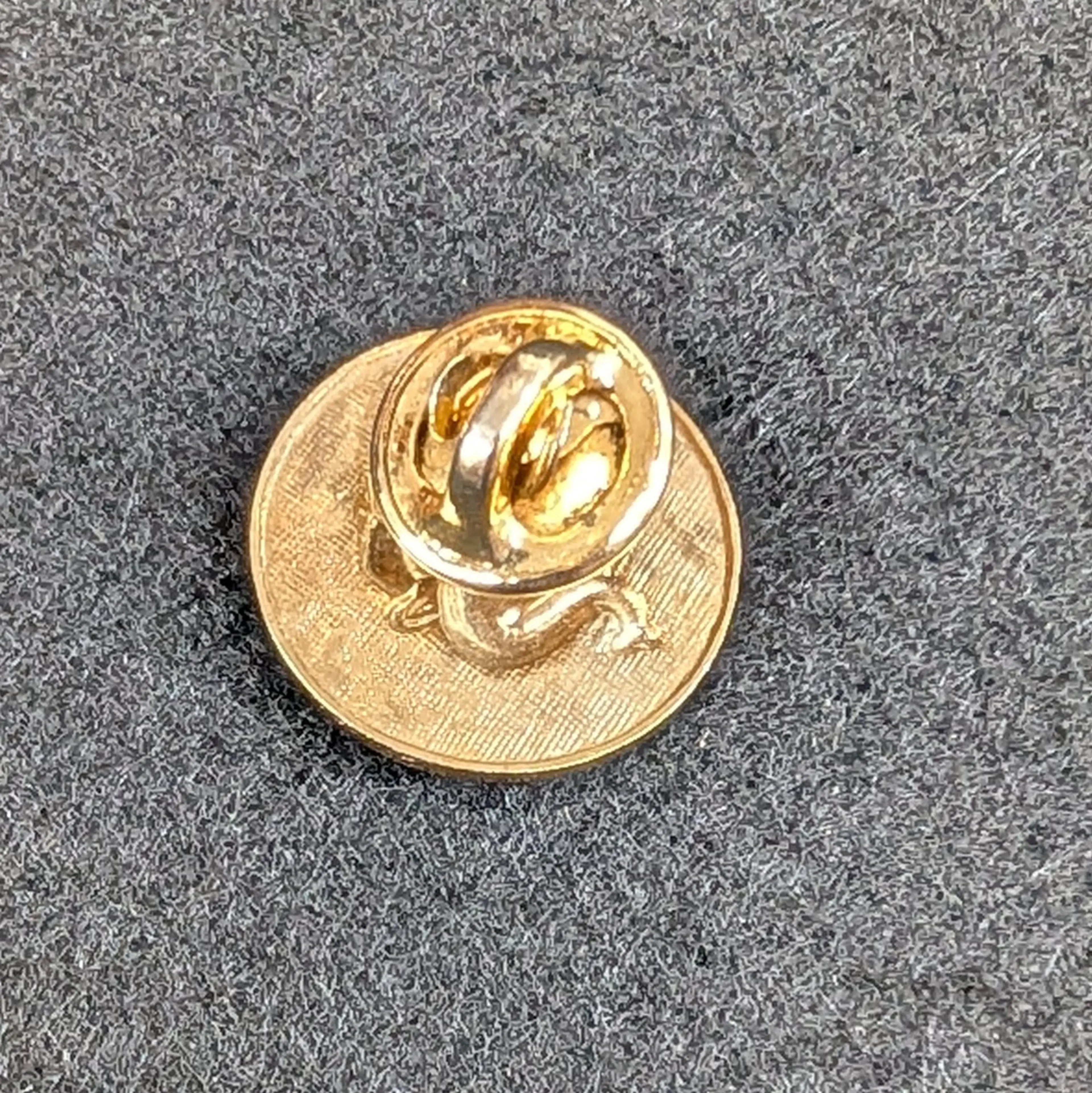 Image 3 of 4
