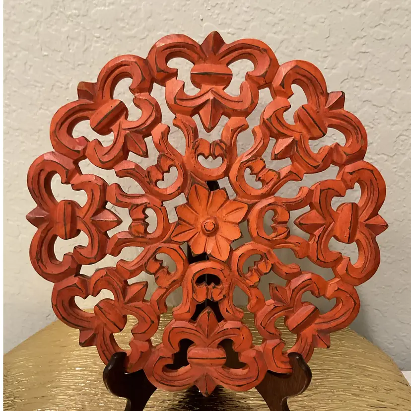 🎉Coral-colored Wood Medallion Wall Art