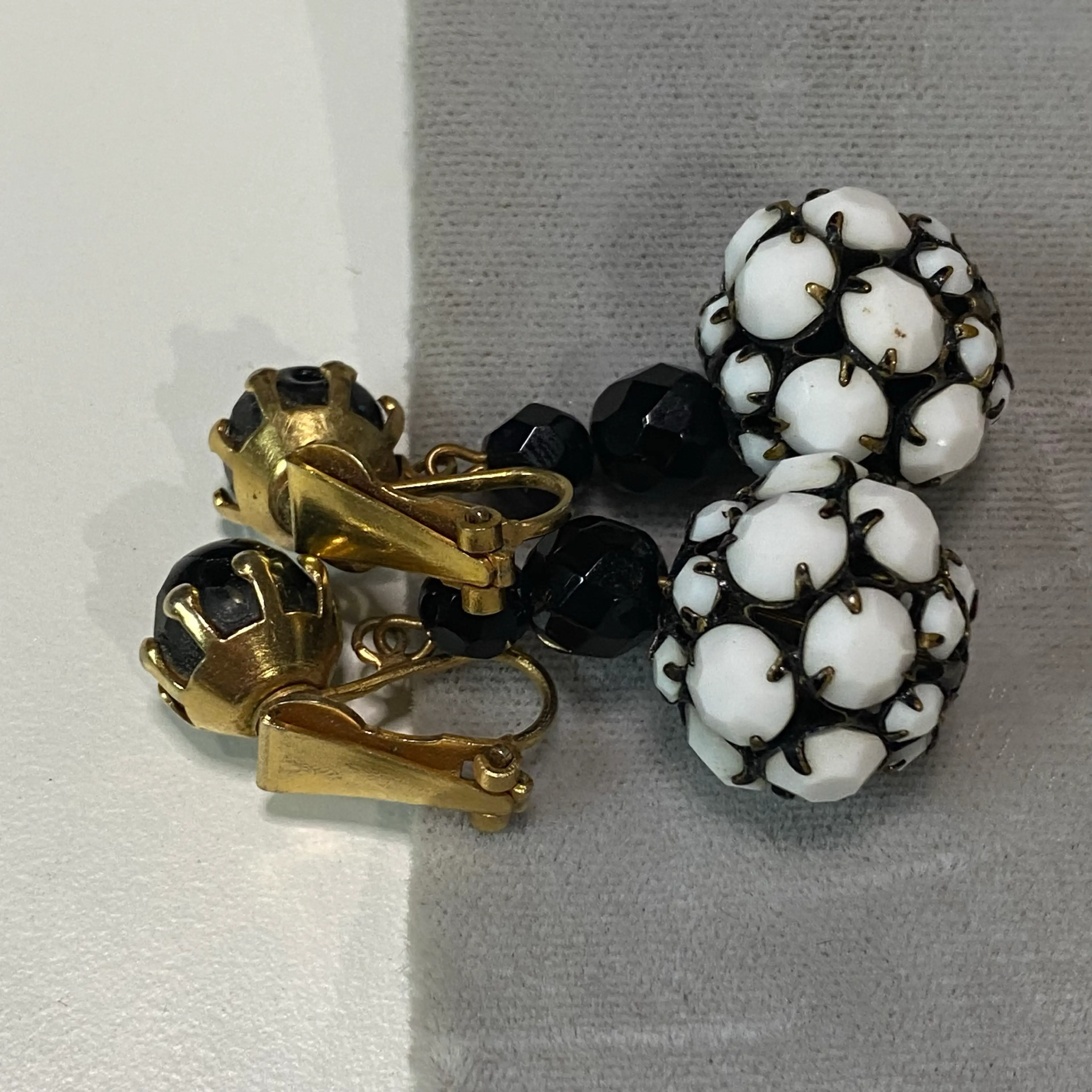 Image 2 of 4
