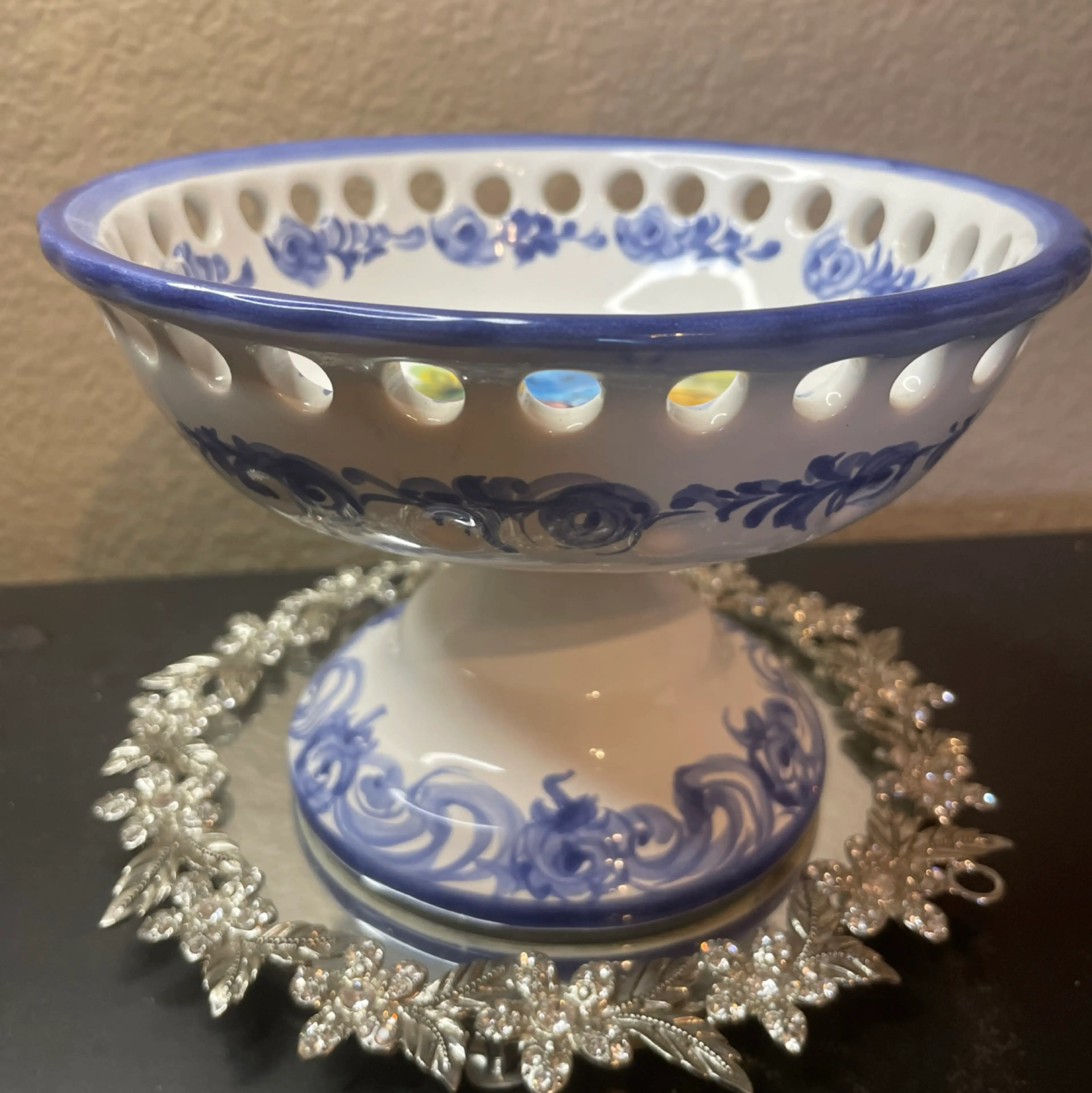 Image 4 of 6