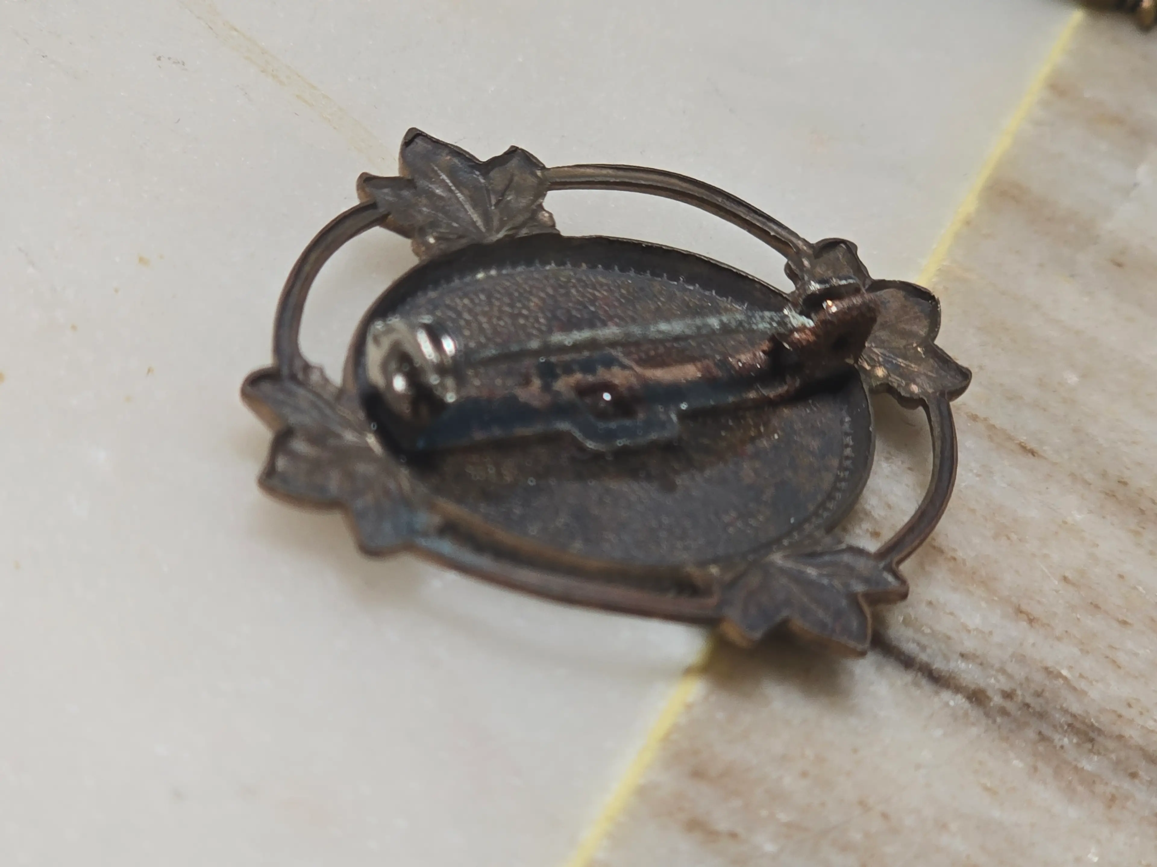 Image 4 of 5