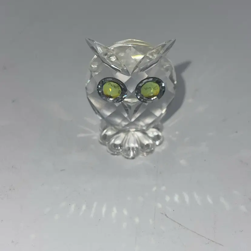 Swarovski Collectors - Retired, Woodland, Swarovski Crystal Owl Figurine 1.5”