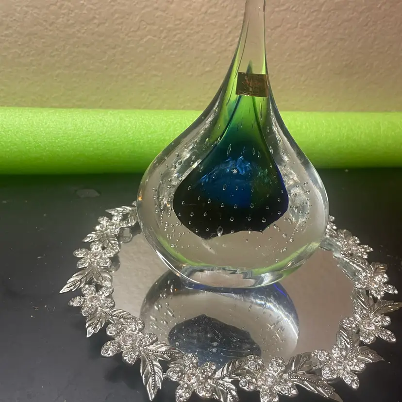Signed Marian Pyrcak (MP) 6” teardrop-shaped Sommerso & Bullicante paperweight Made In Poland