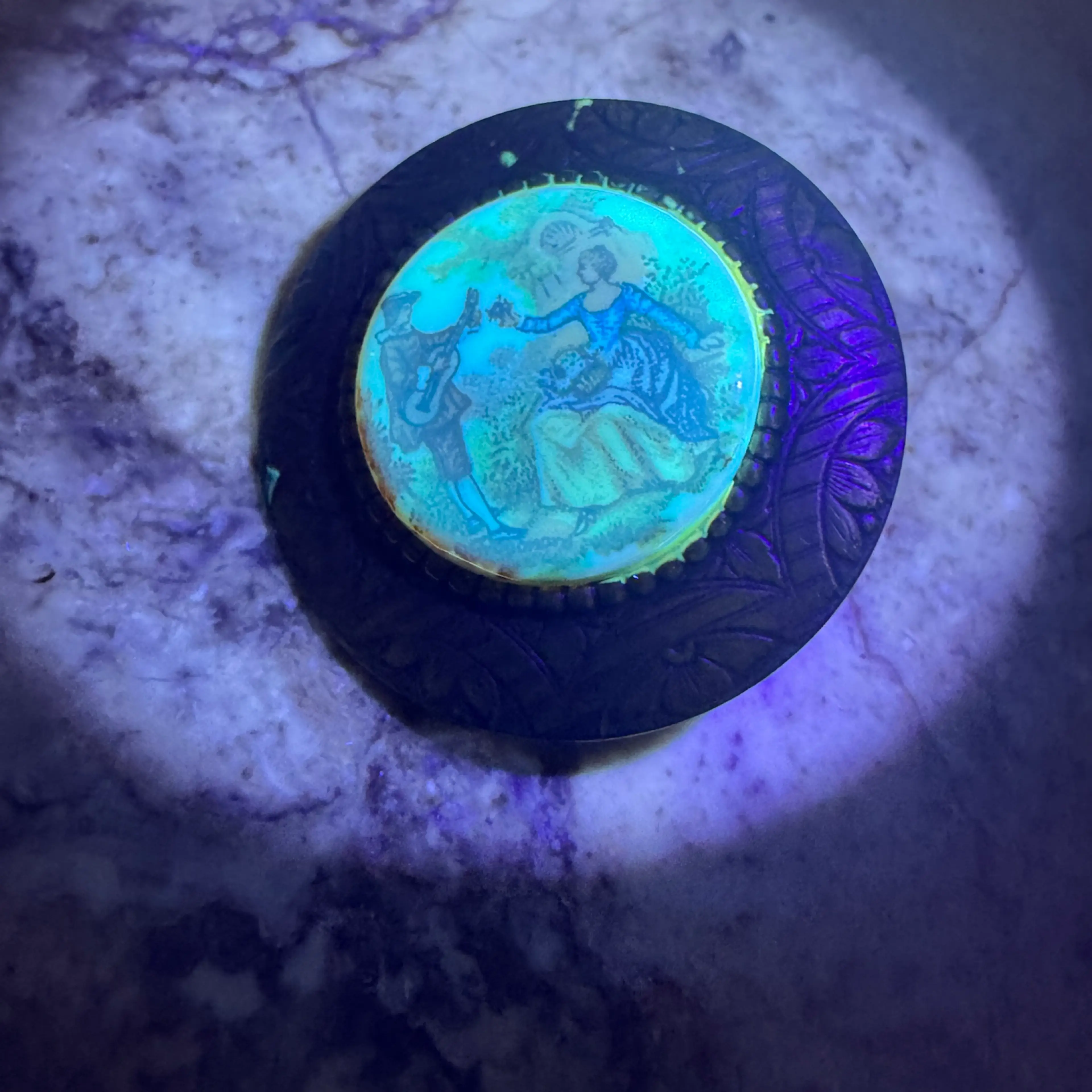 Image 3 of 3