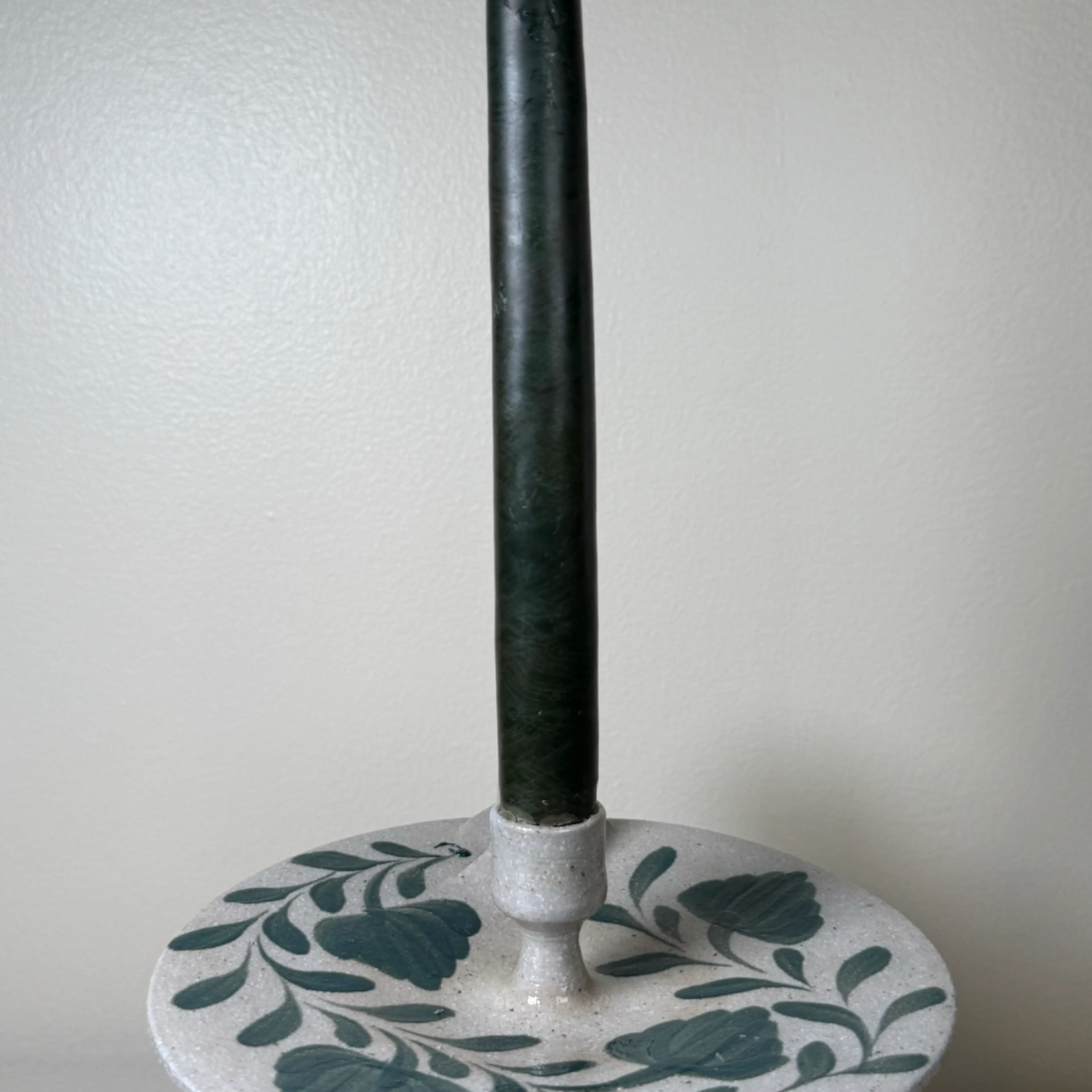 Image 2 of 6