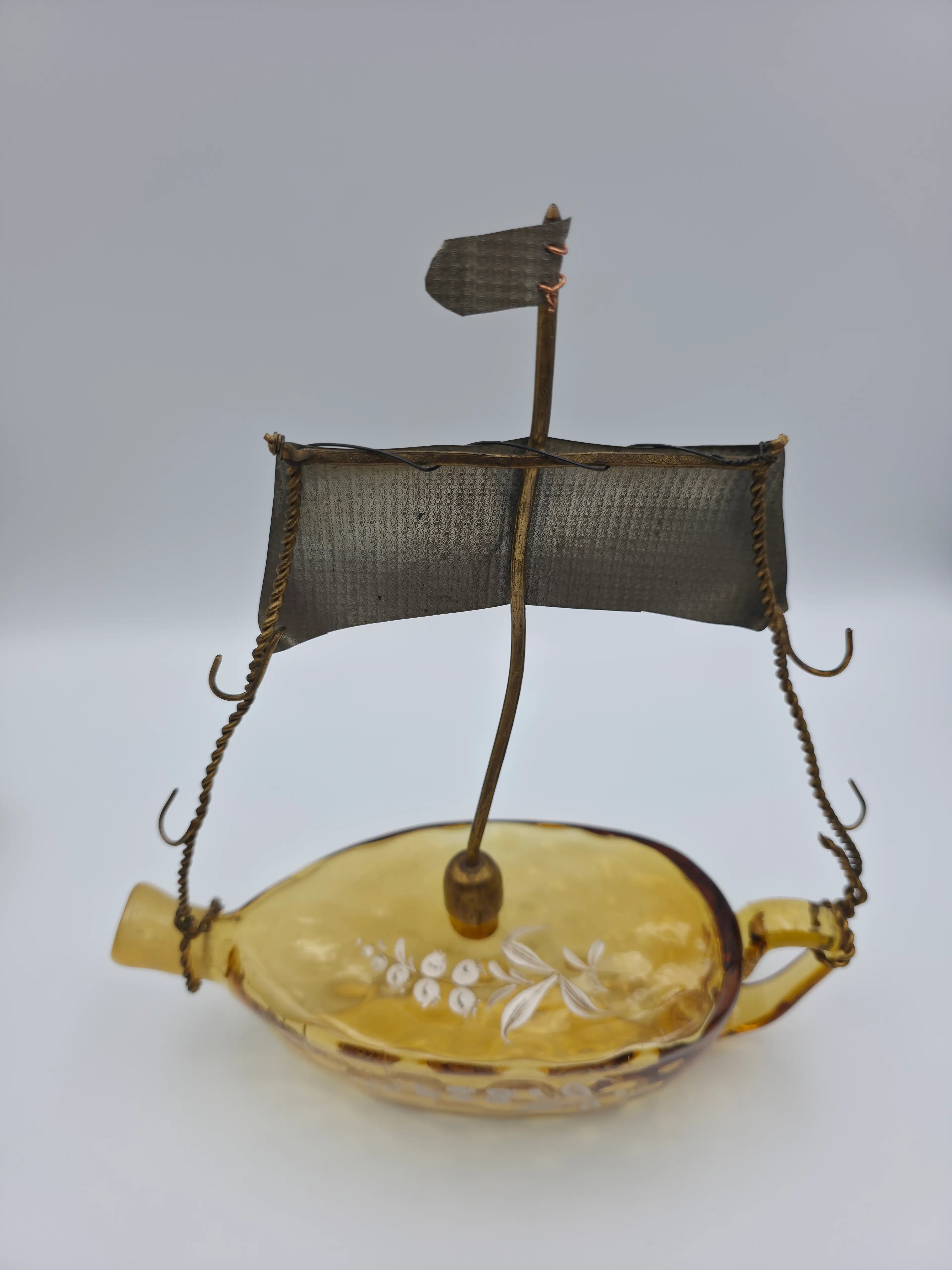 Image 4 of 15