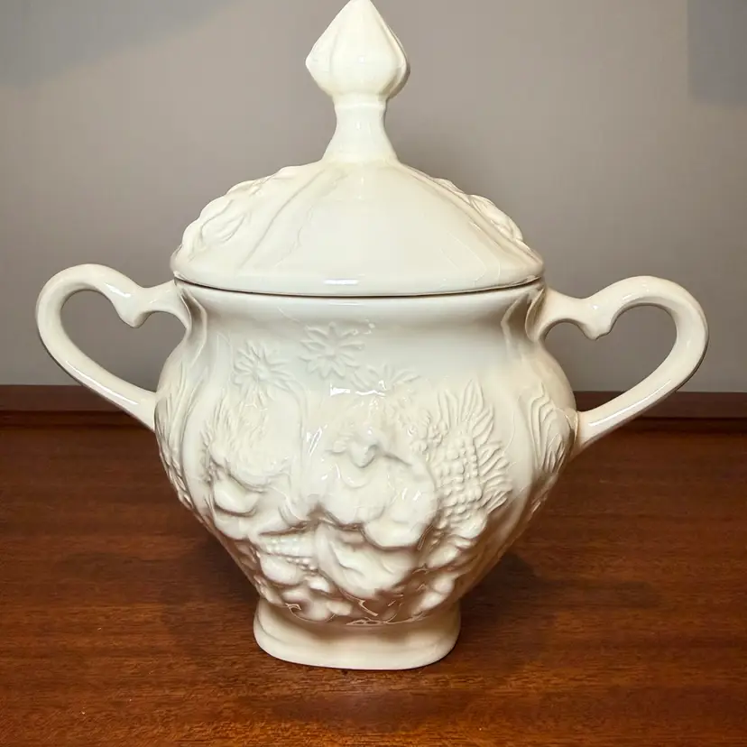 Cream Glazed Ceramic Ornate Small Tureen with Cherub & Fruit Motif
