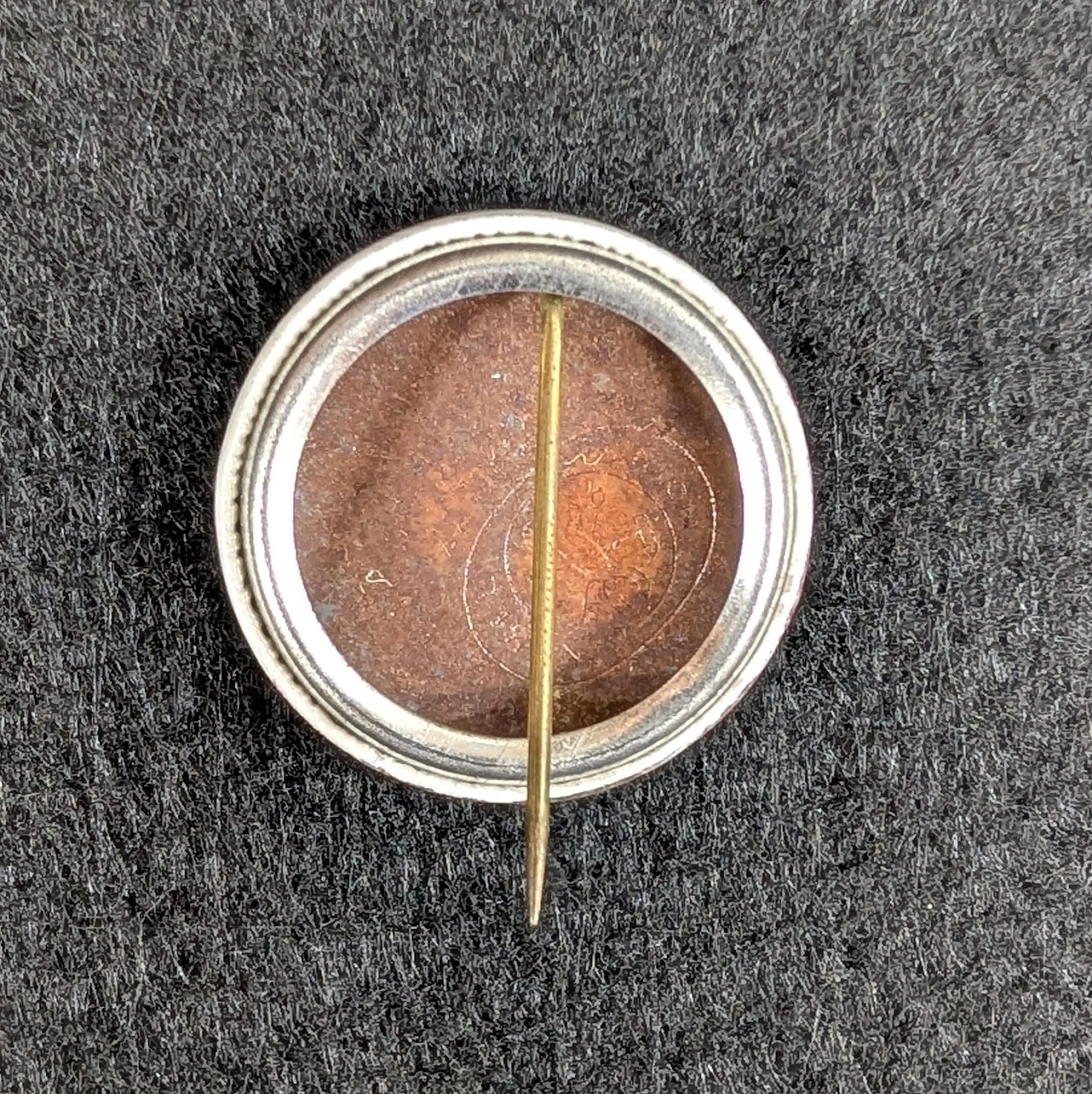 Image 3 of 3