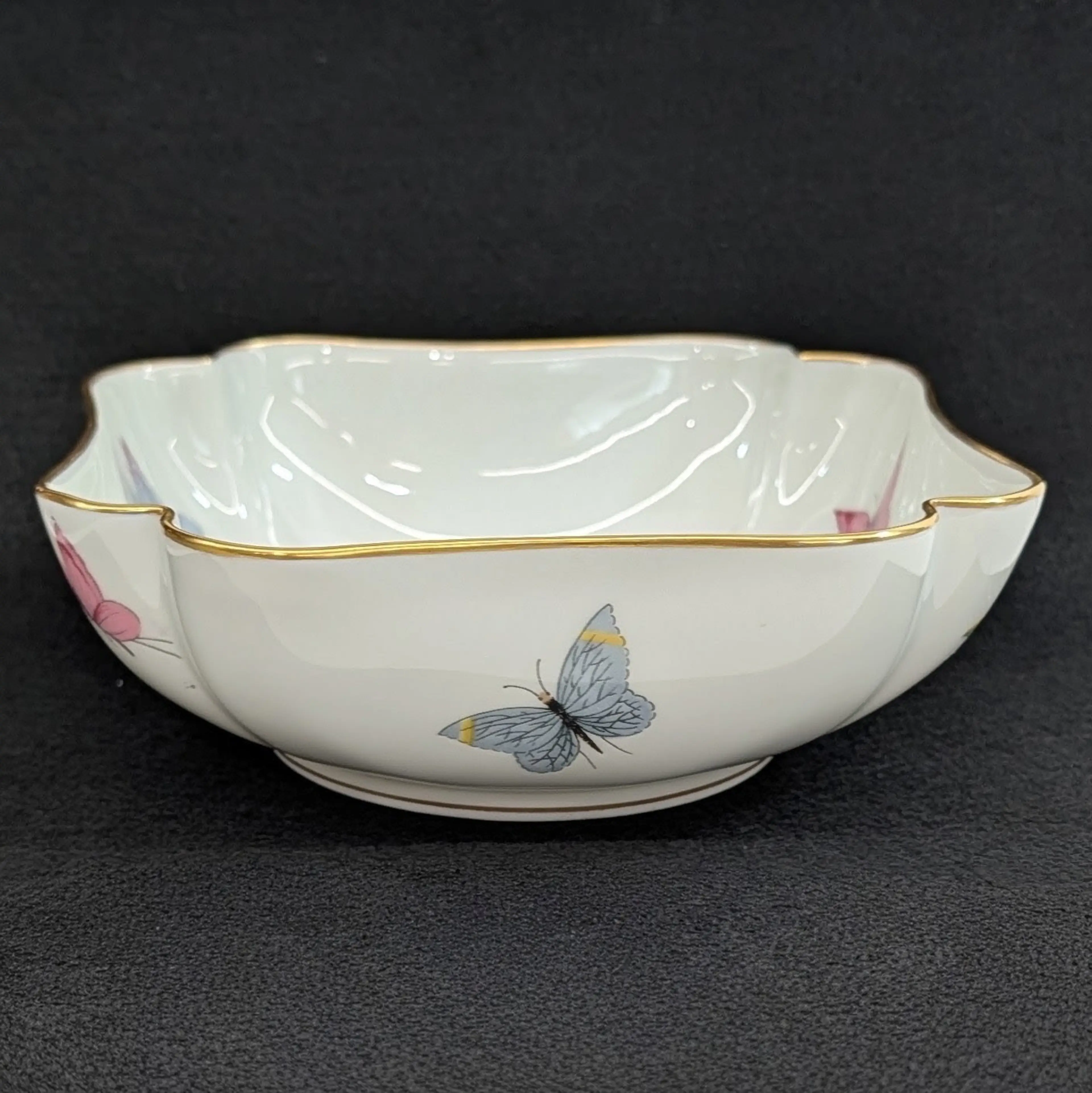 Image 4 of 10