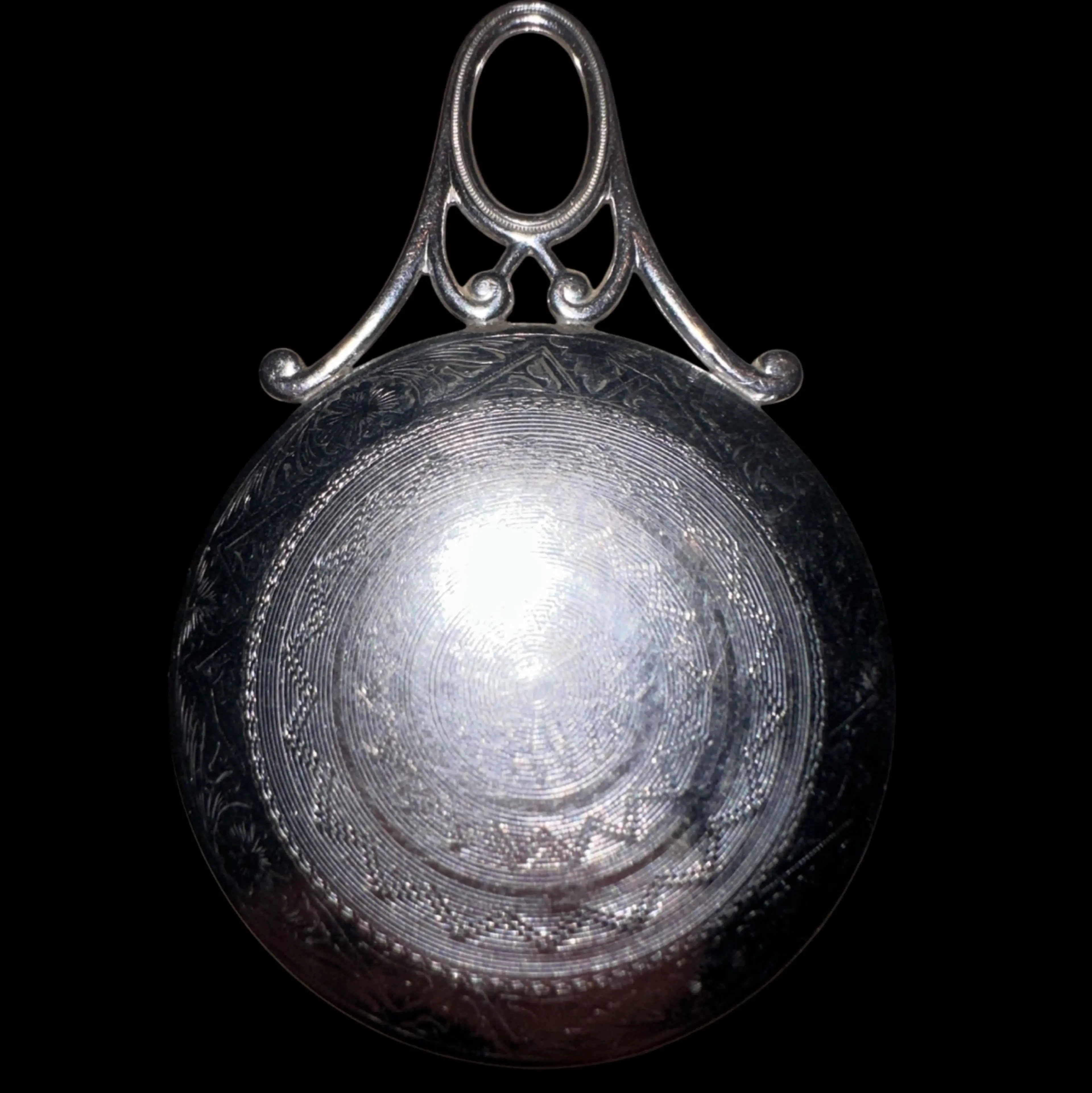Image 4 of 6