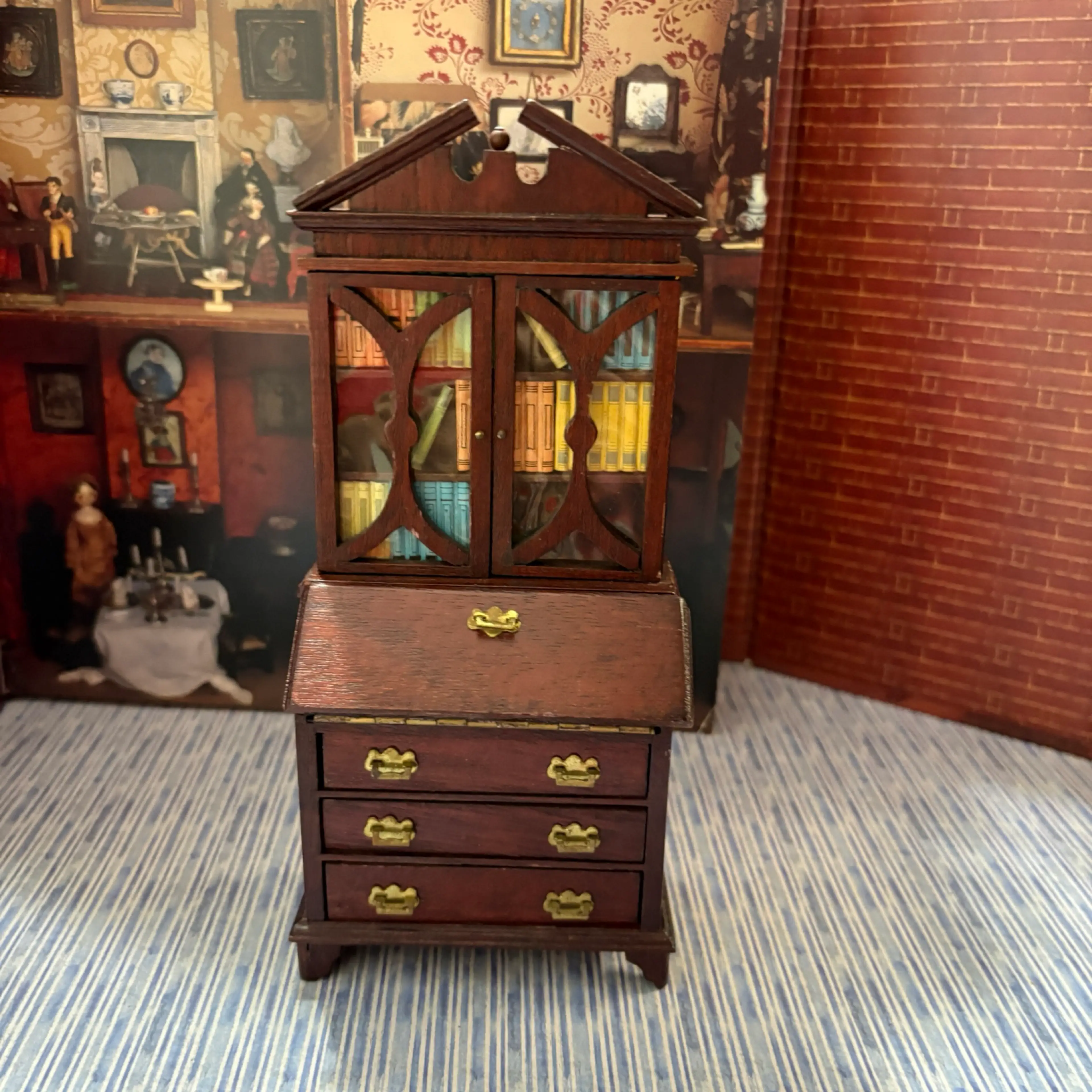 Image 1 of 5