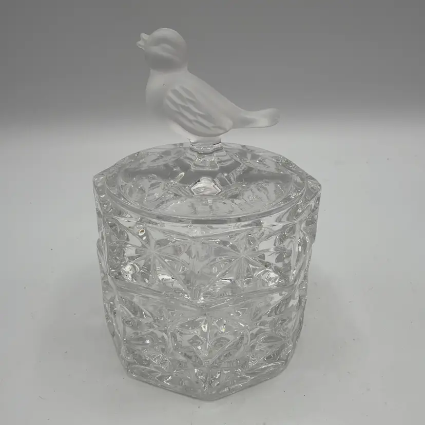 Hofbauer The Byrdes Octagon Lidded Trinket Dish