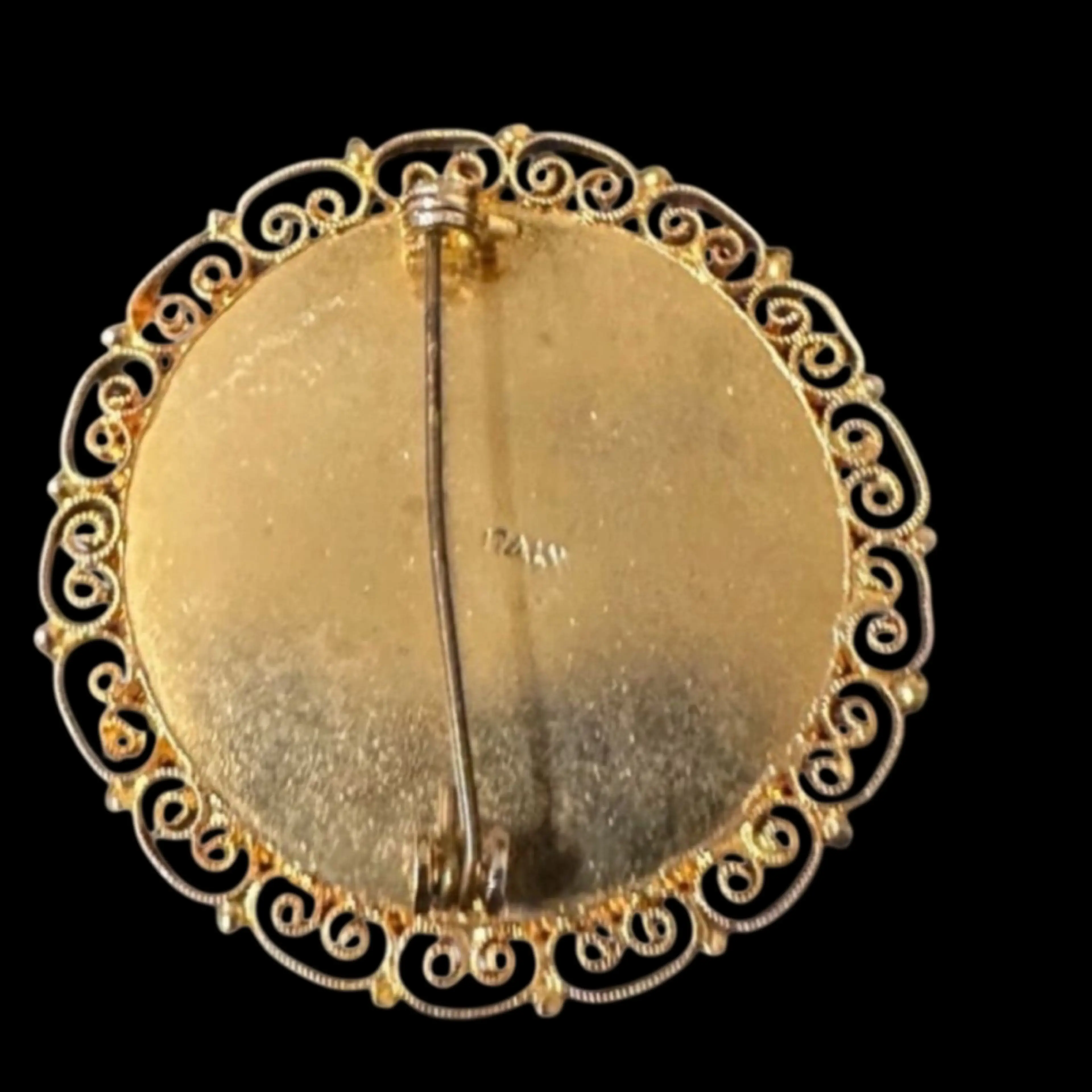 Image 2 of 2