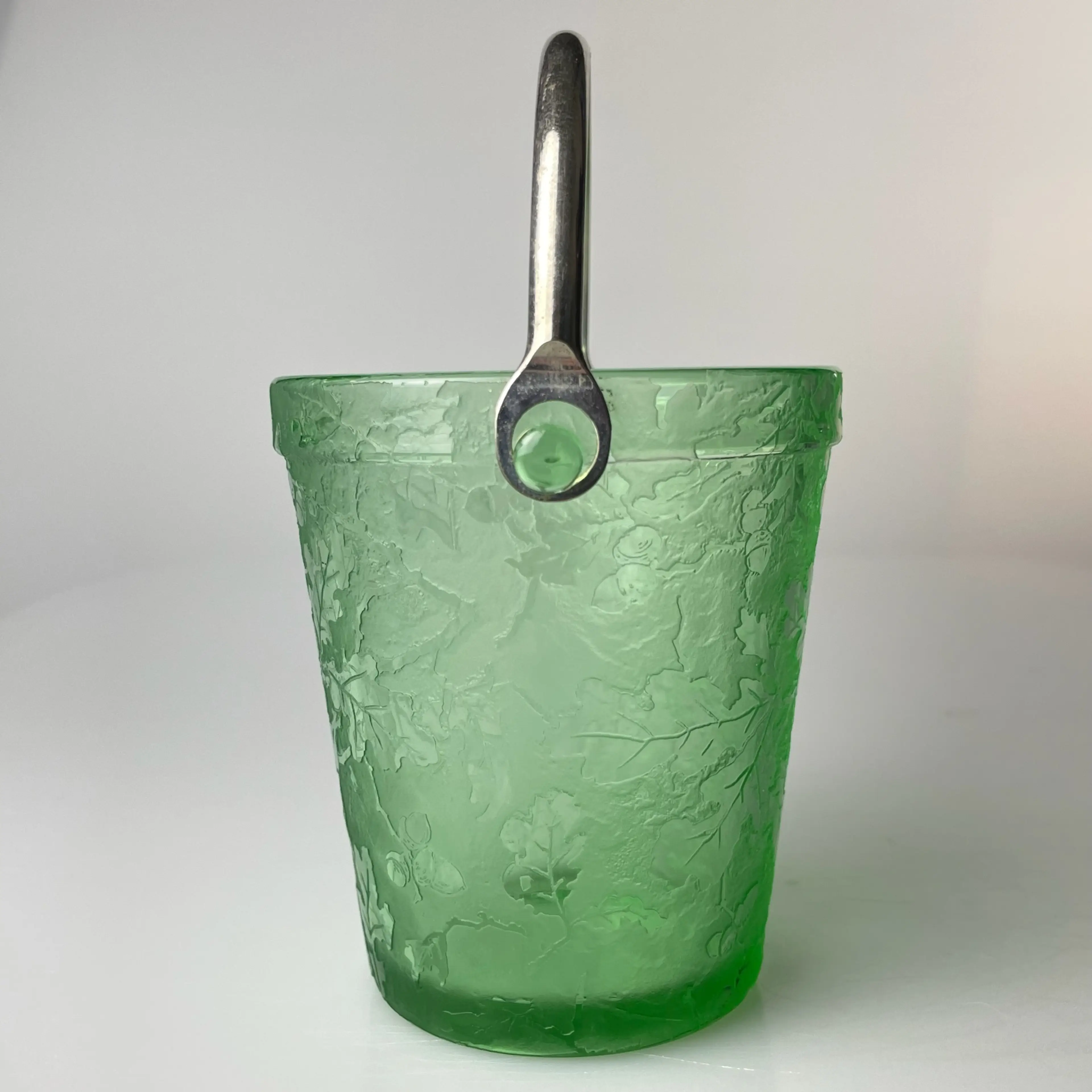 Image 4 of 12