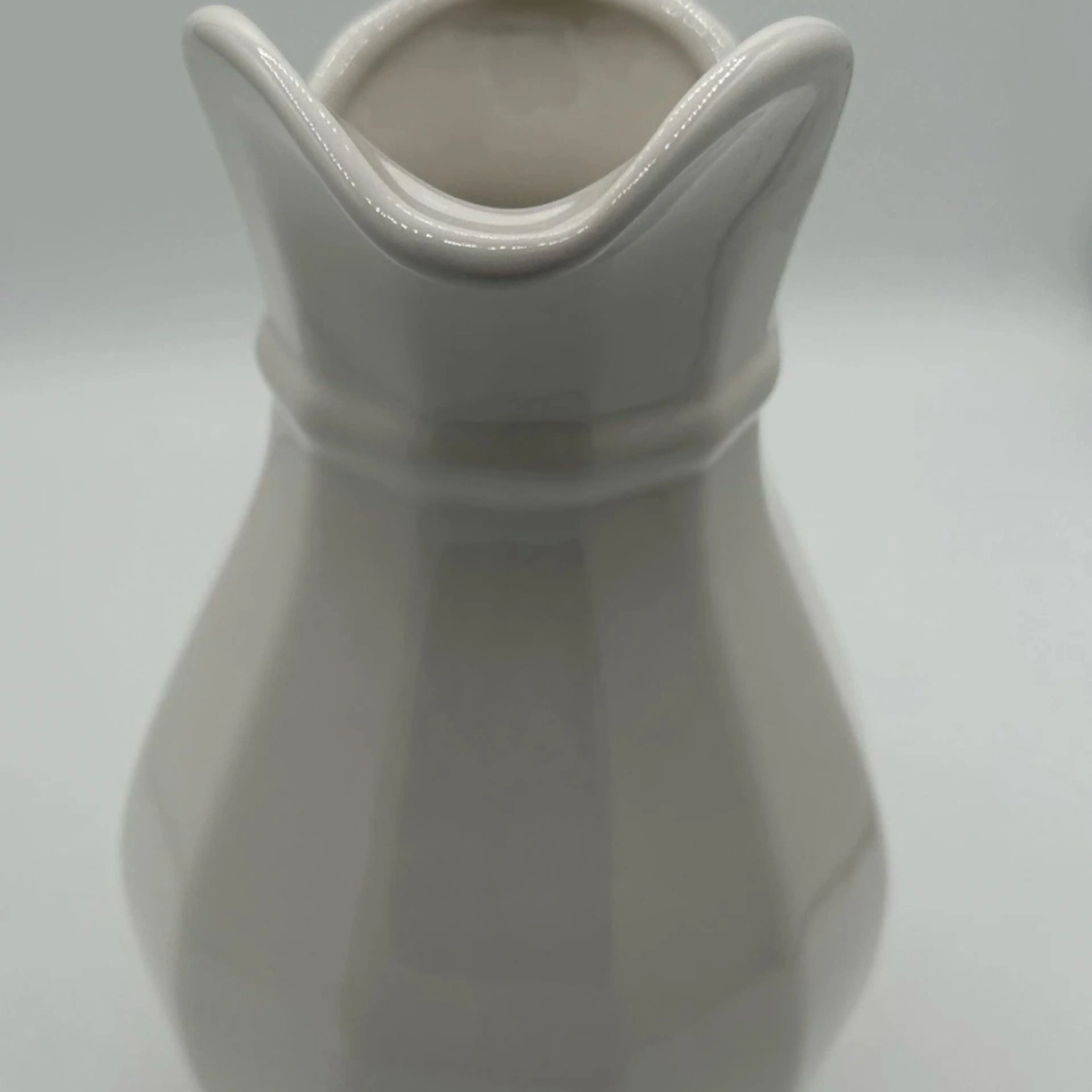 Image 4 of 6