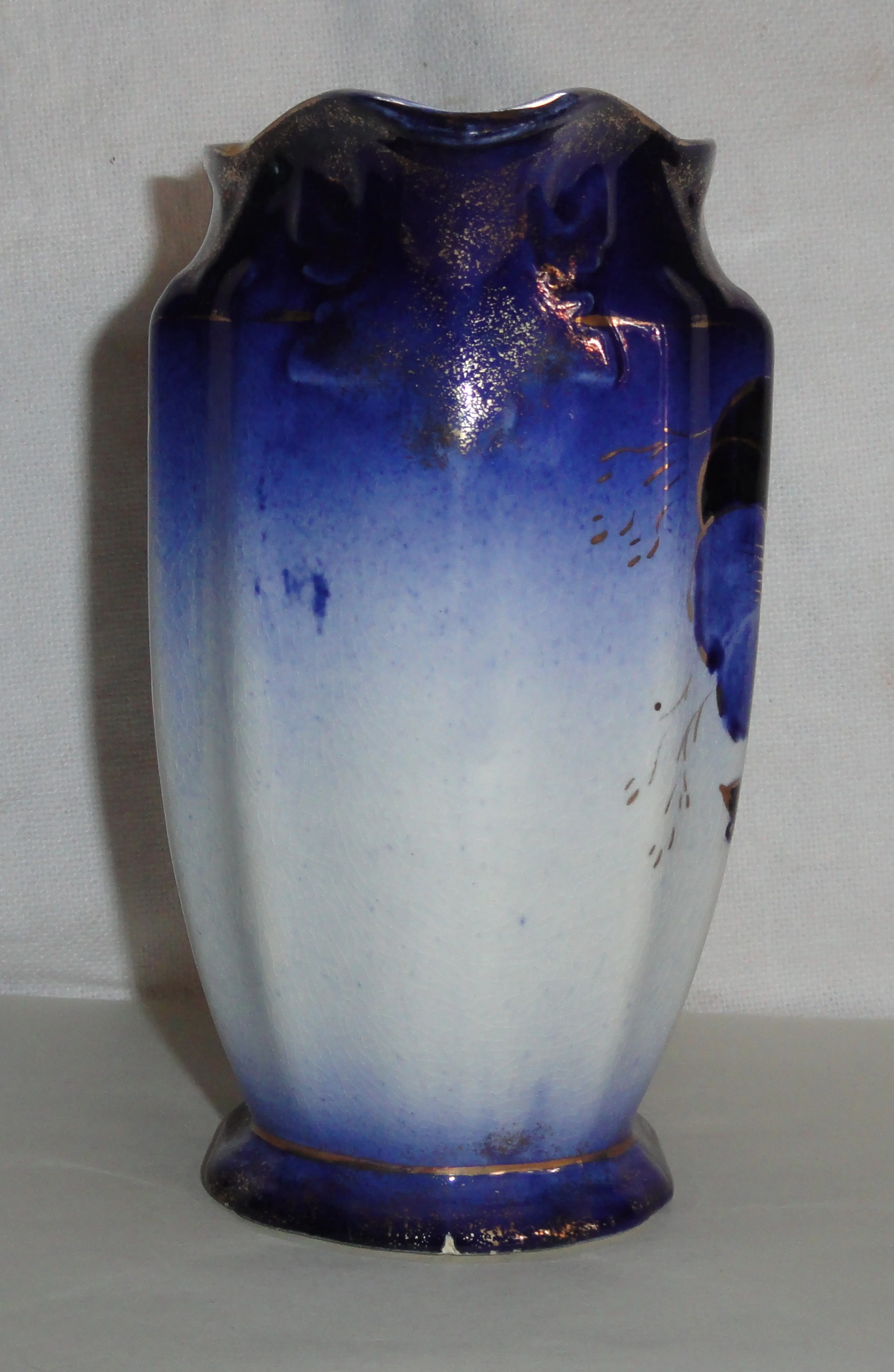 Image 4 of 12