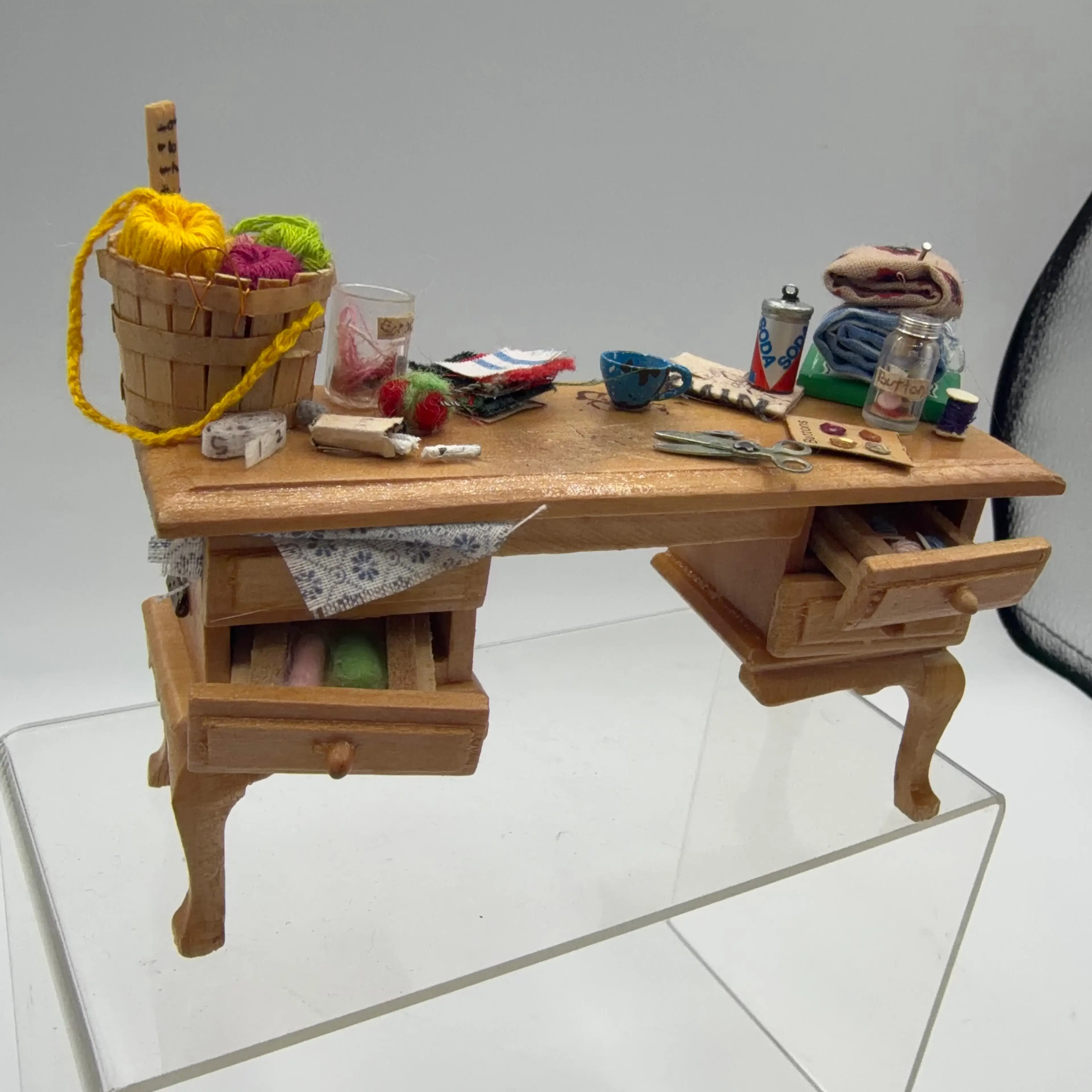 Image 3 of 8