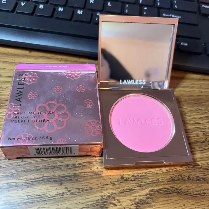 Msrp $27 Lawless Make Me Blush To Free Velvet Blush In The Shade Daisy Pink