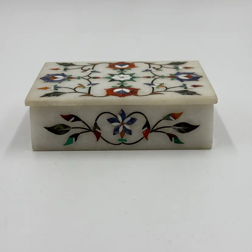 Vintage India Agra White Marble Inlay Box Pietra Dura Floral Jewelry Trinket Box