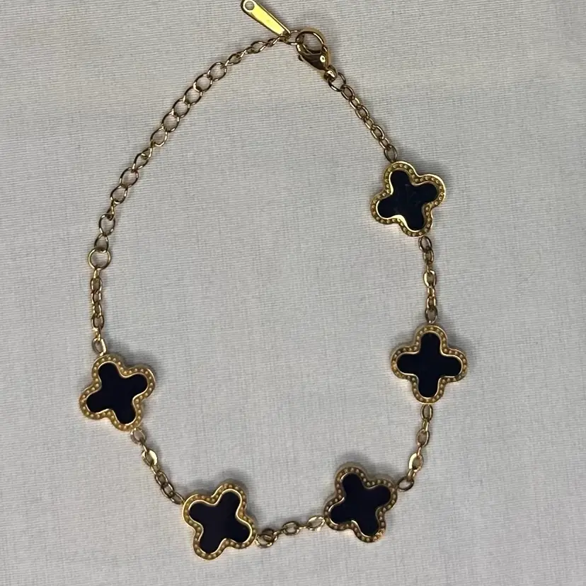 Black Clover Station Bracelet | Gold-Tone Adjustable Bracelet