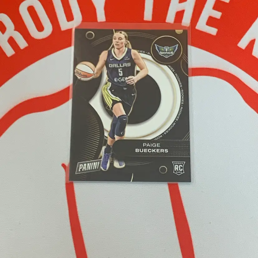 2025 Panini WNBA Player Of The Day Paige Bueckers RC