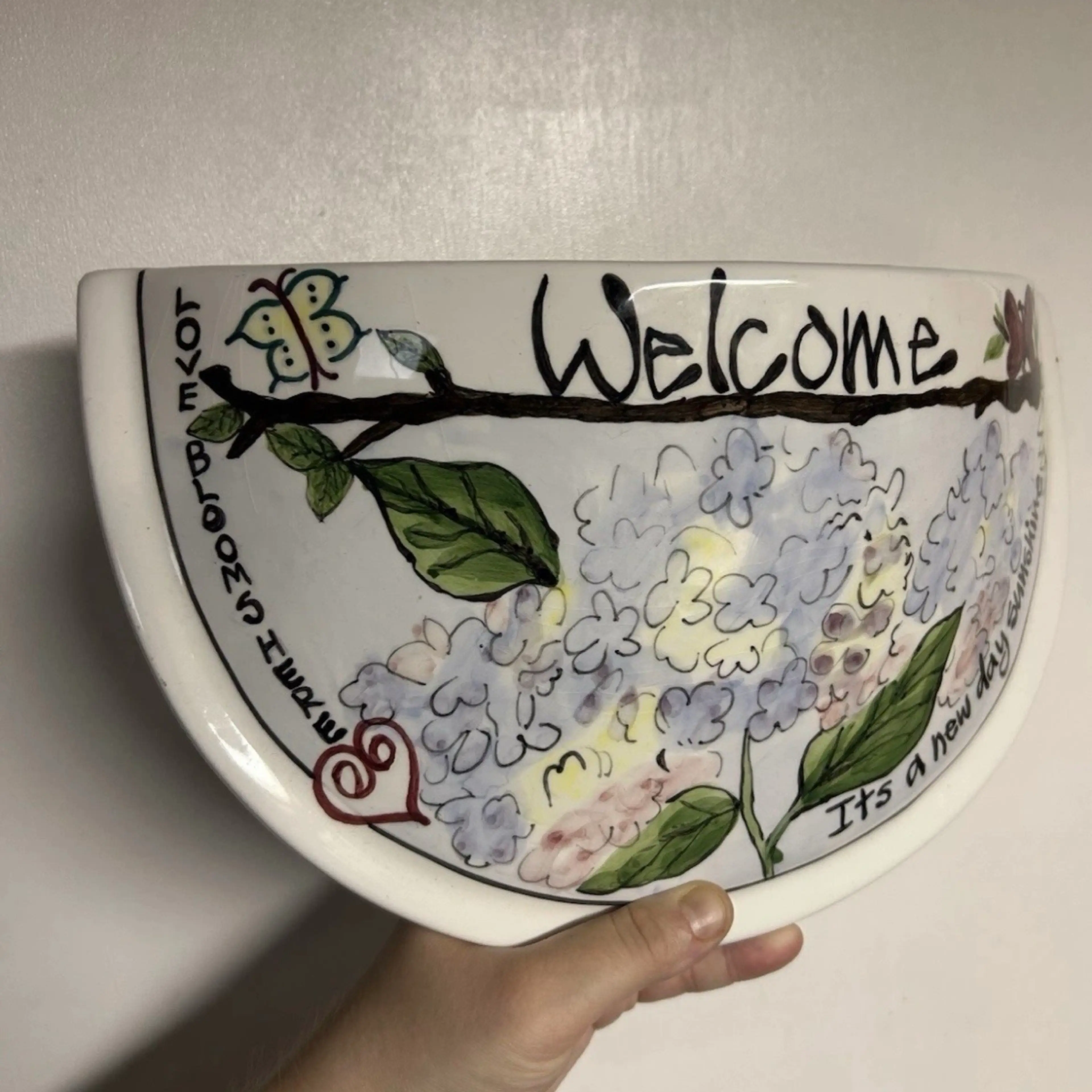 Image 2 of 6
