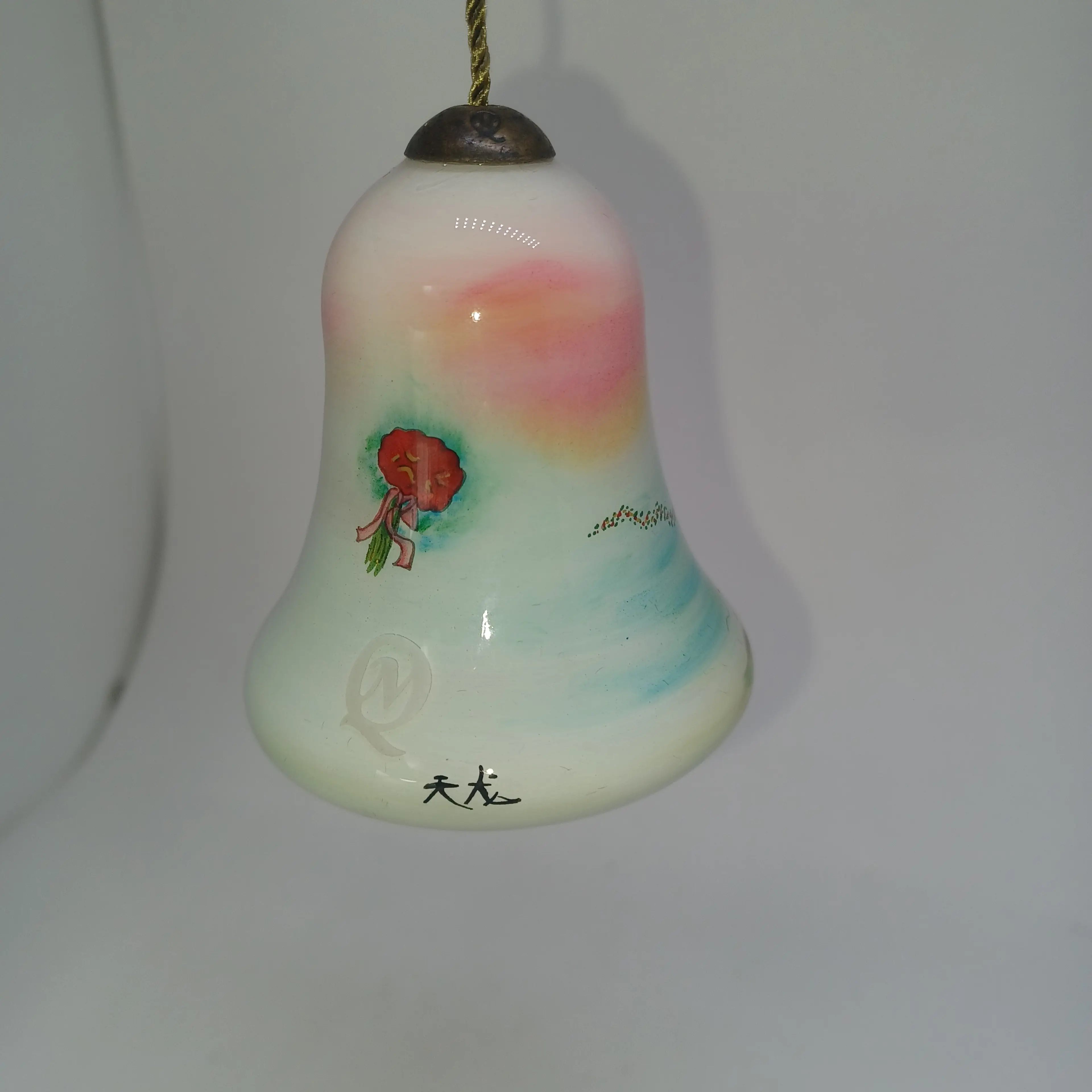 Image 4 of 4
