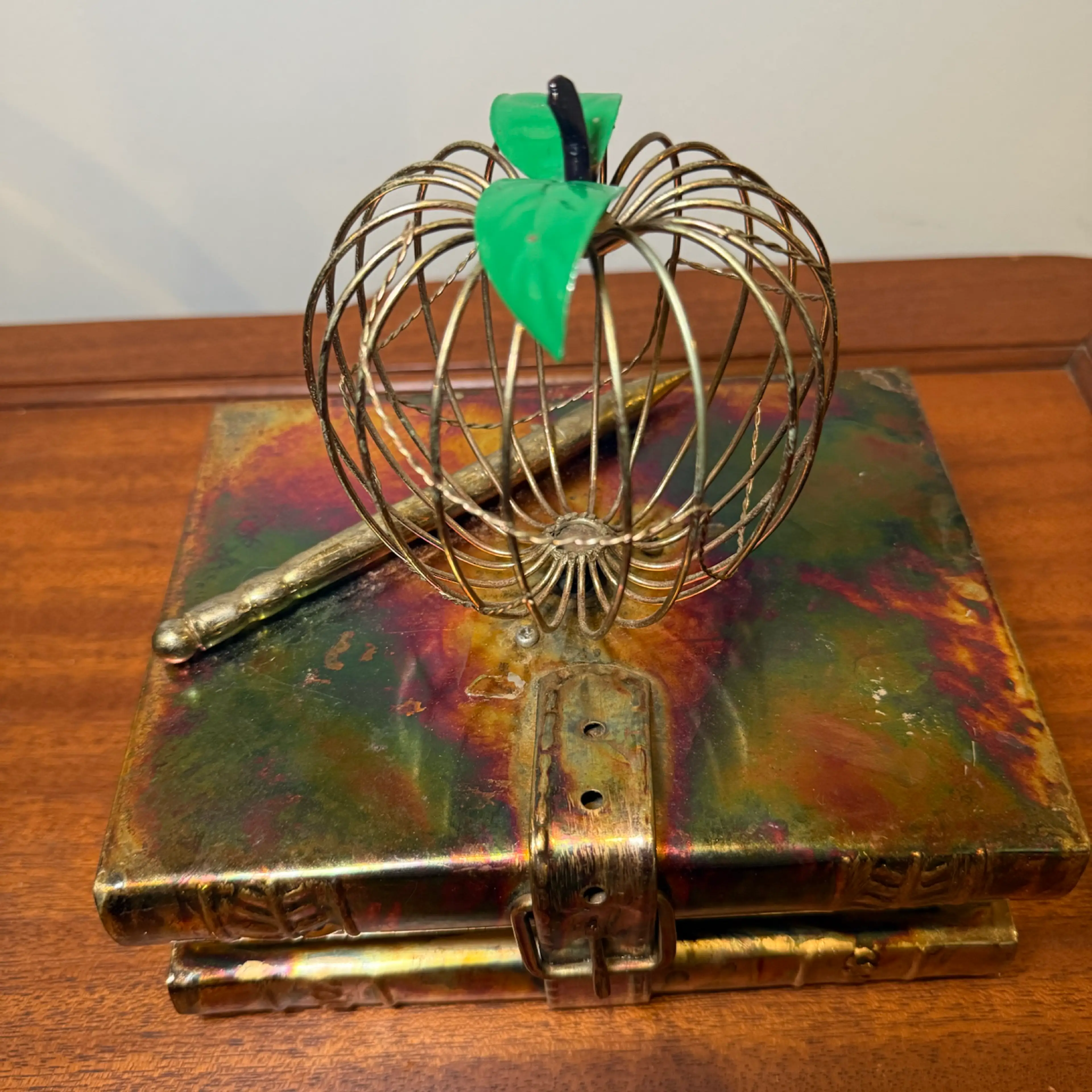 Image 2 of 3