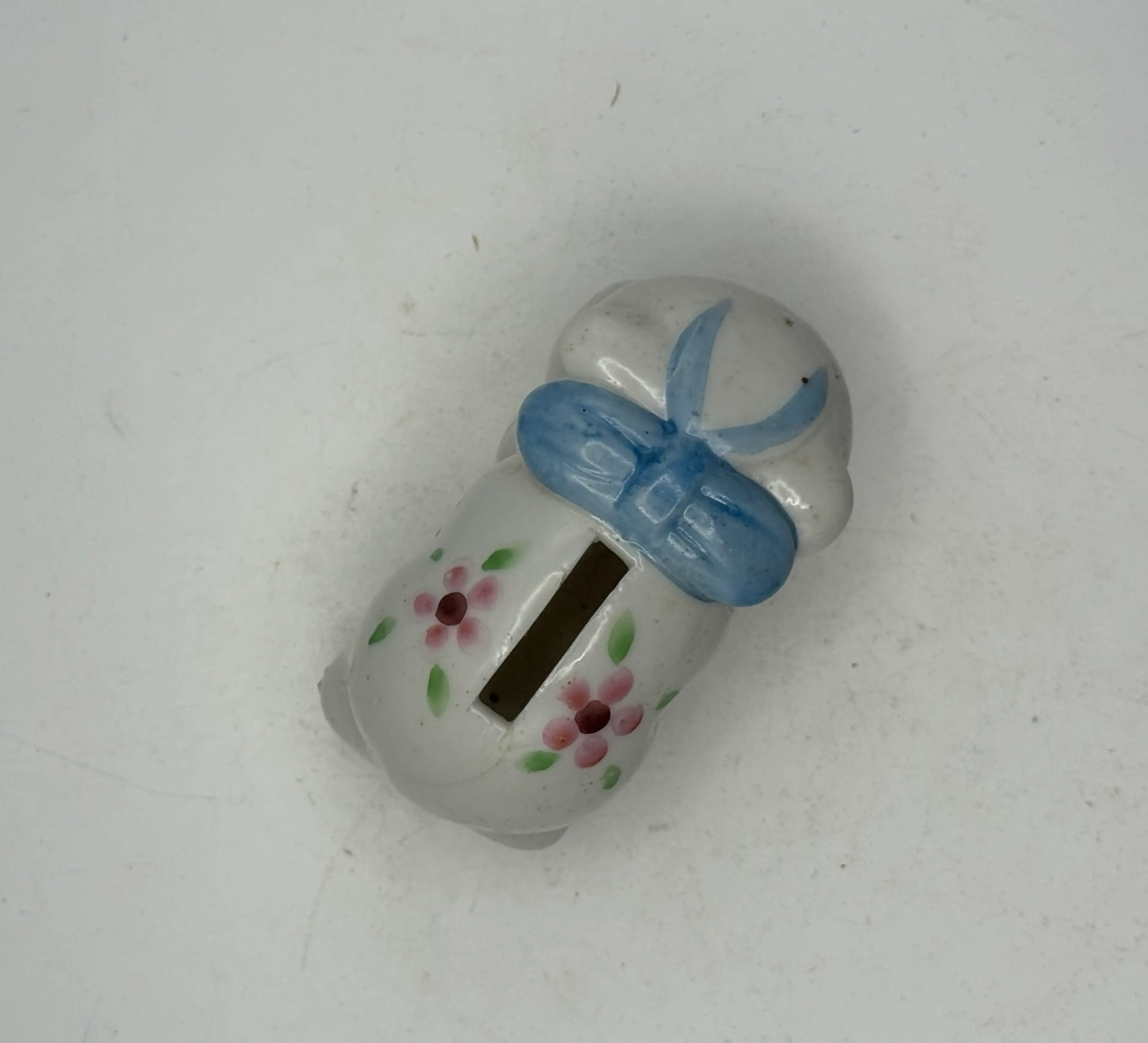 Image 3 of 8