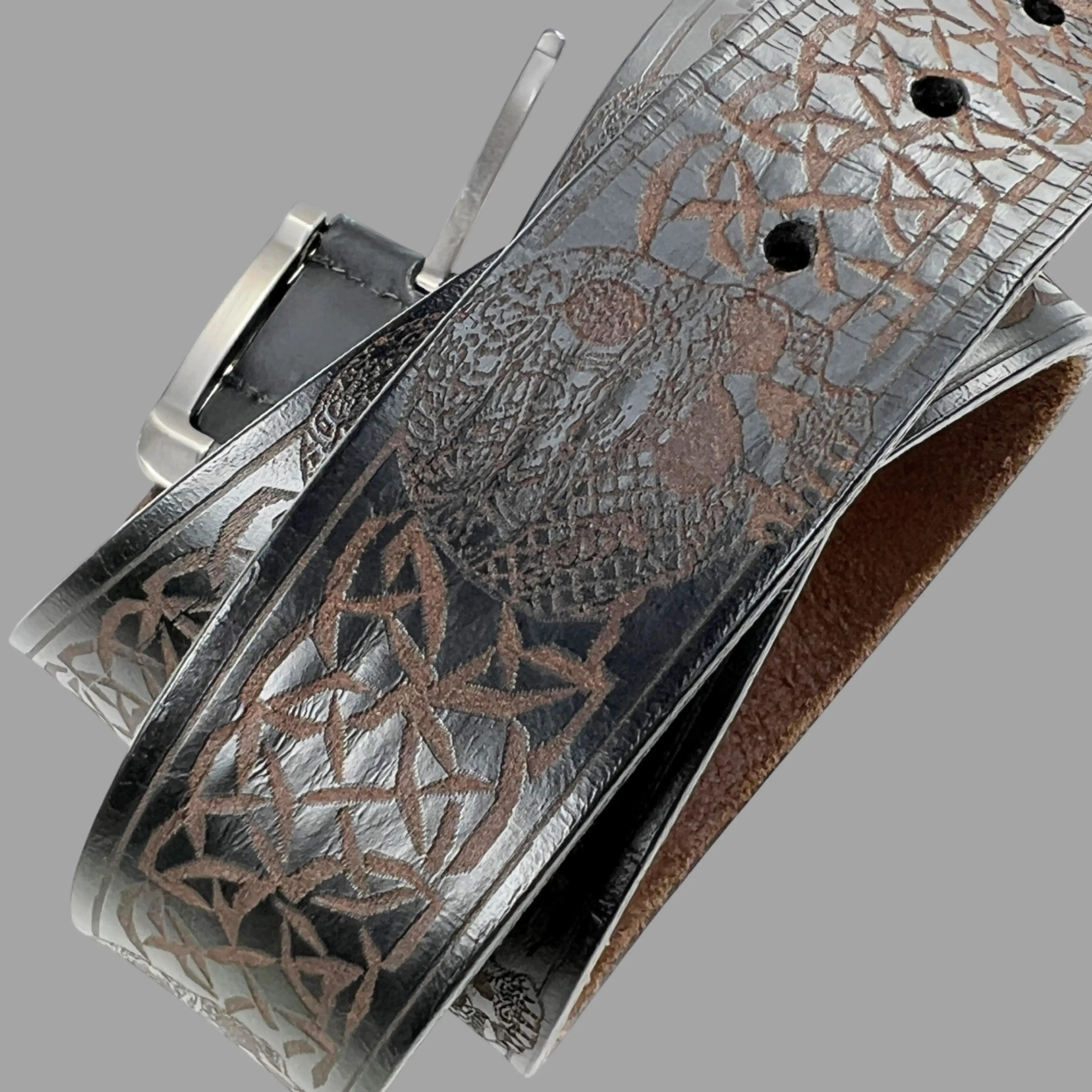Image 2 of 9