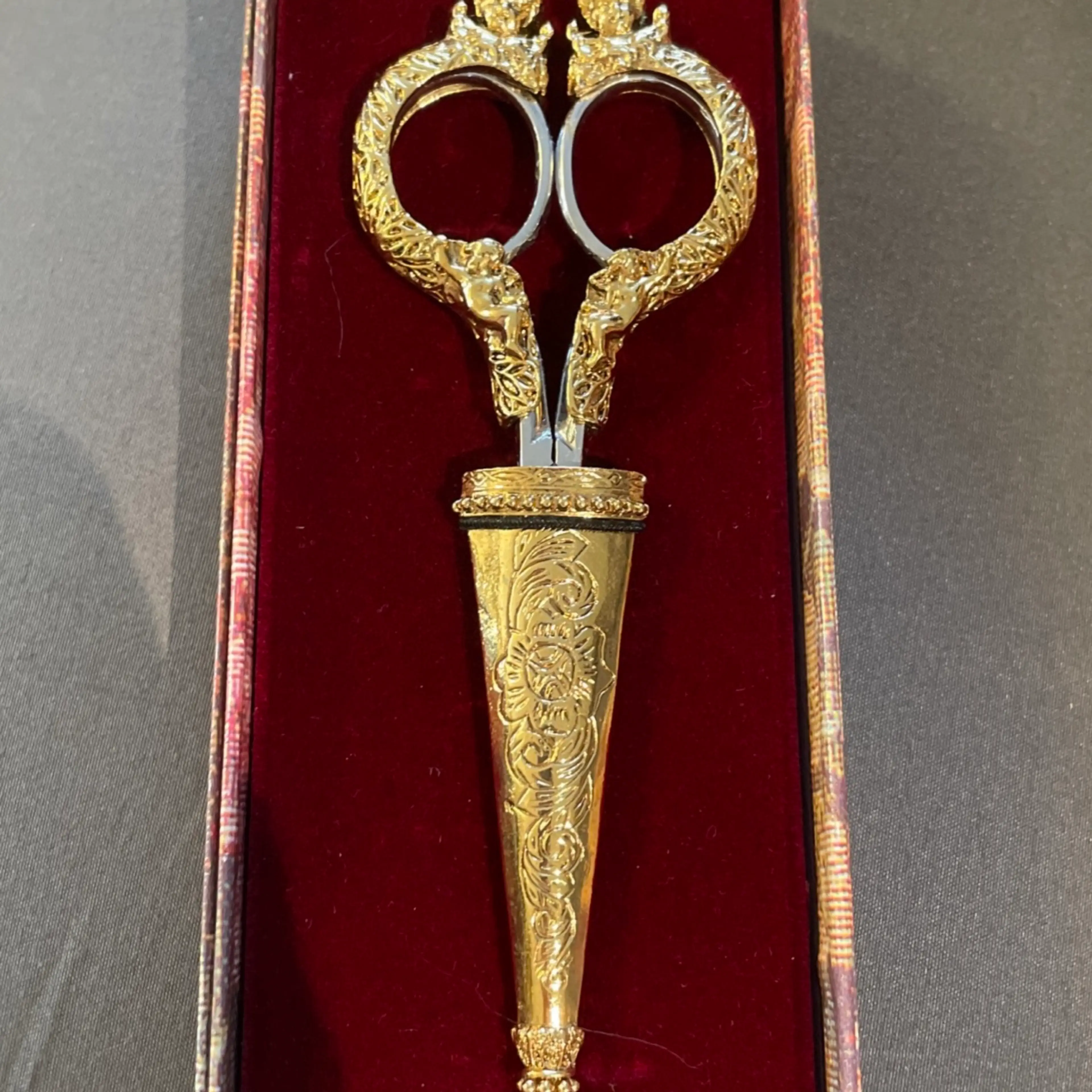 Image 1 of 10