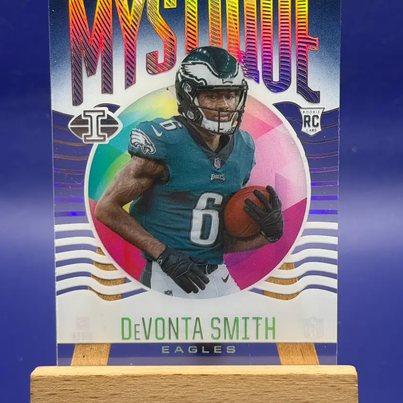 2021 Panini Illusions - Mystique Devonta Smith #MY-5 Sapphire (RC) B43