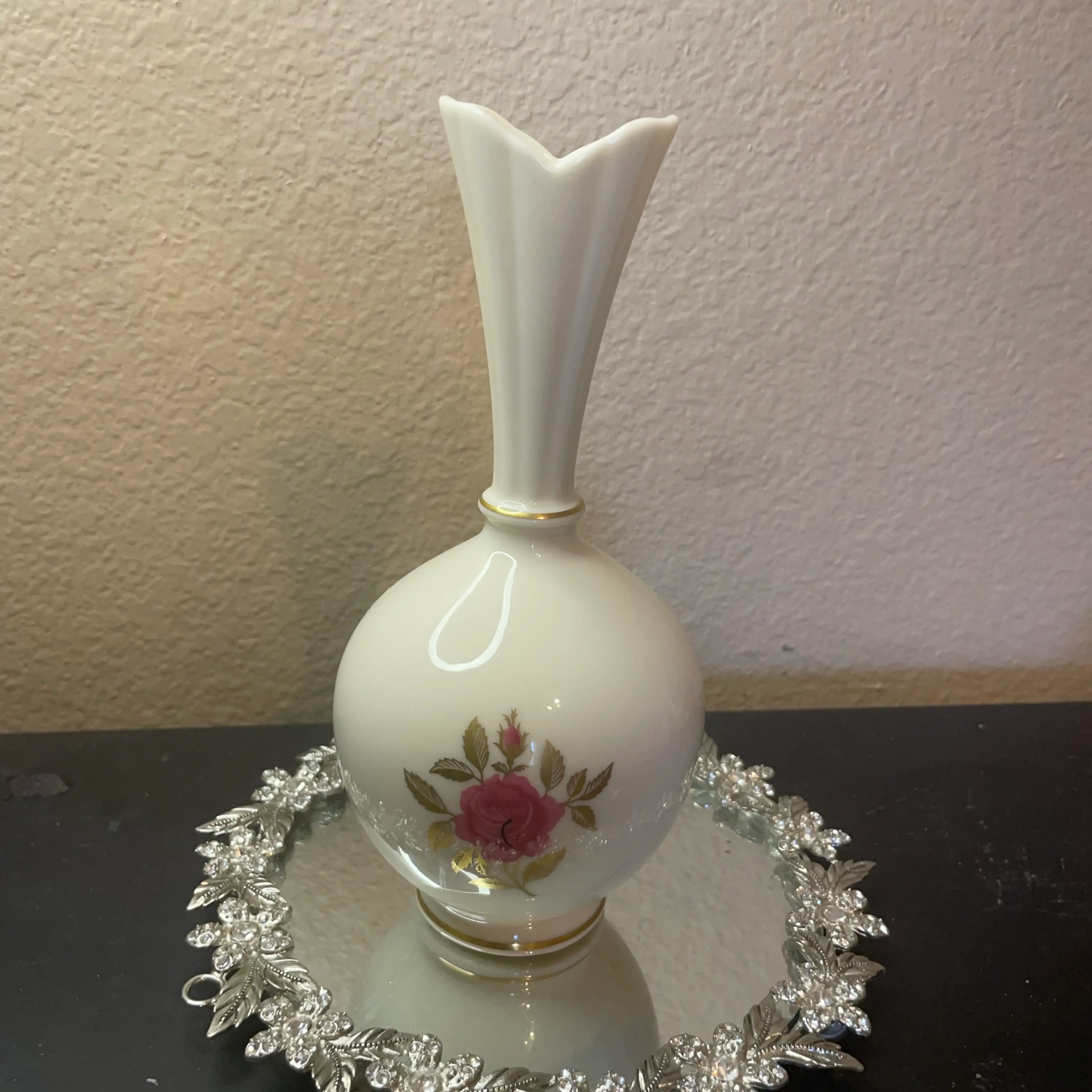 Image 3 of 7