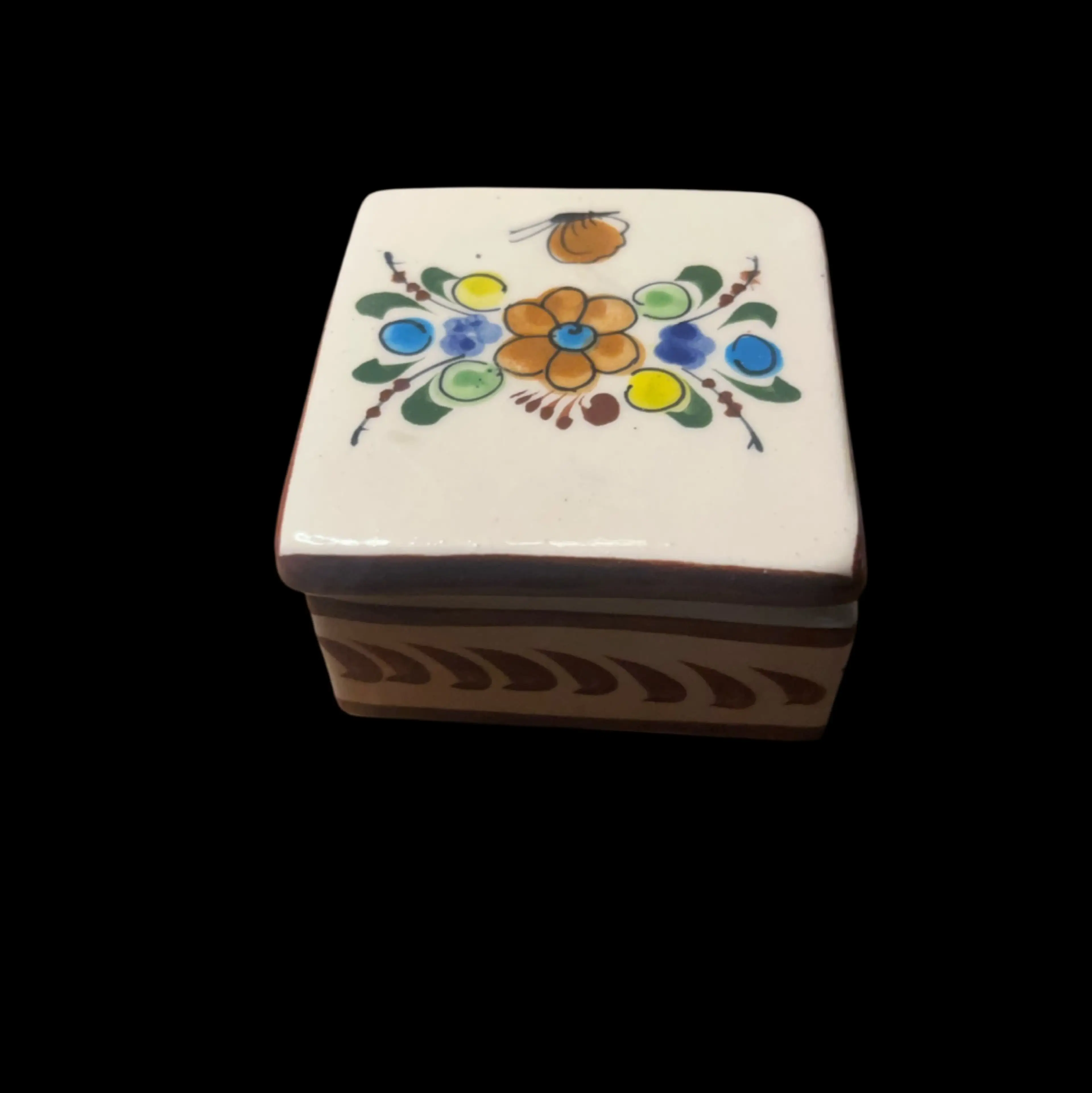 Image 4 of 4